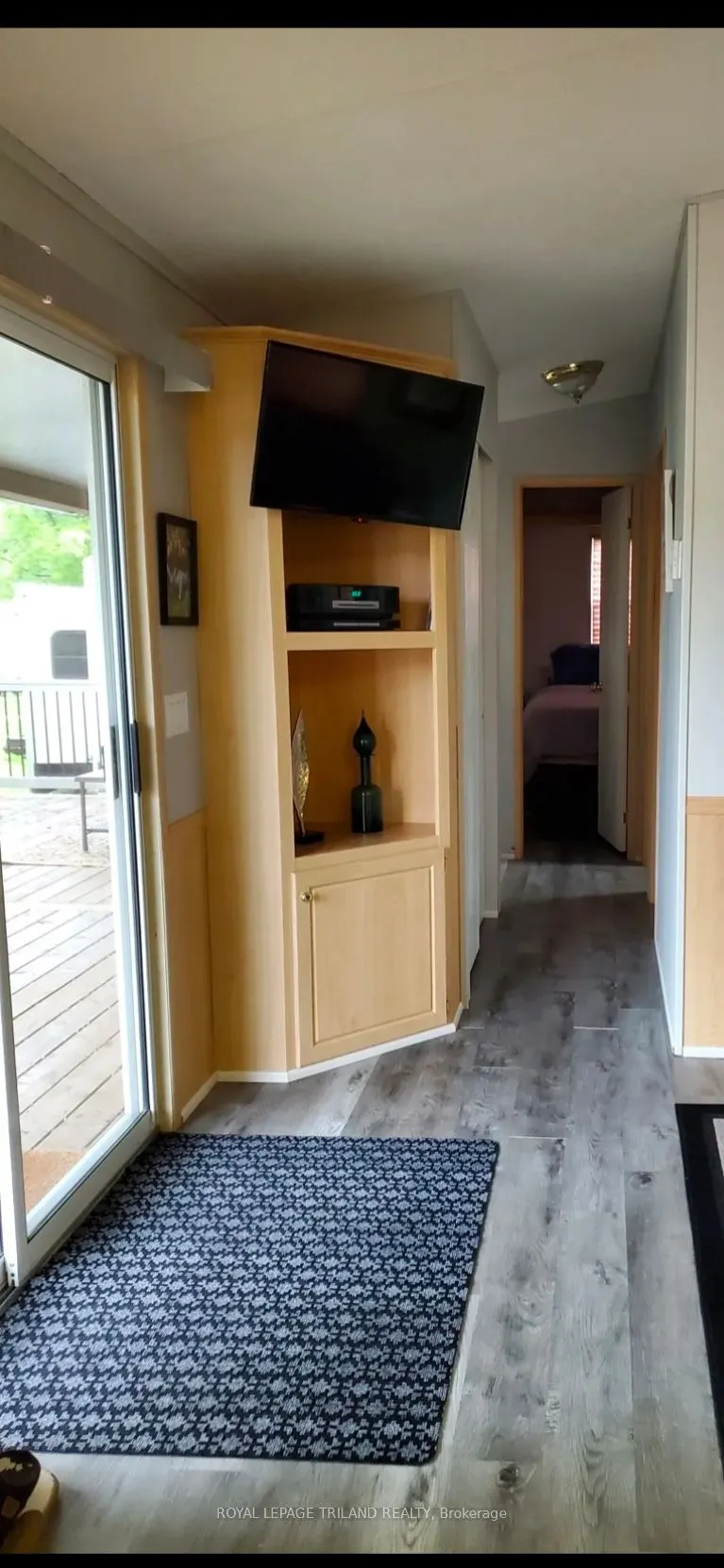 4895 Lakeshore Road, #D36