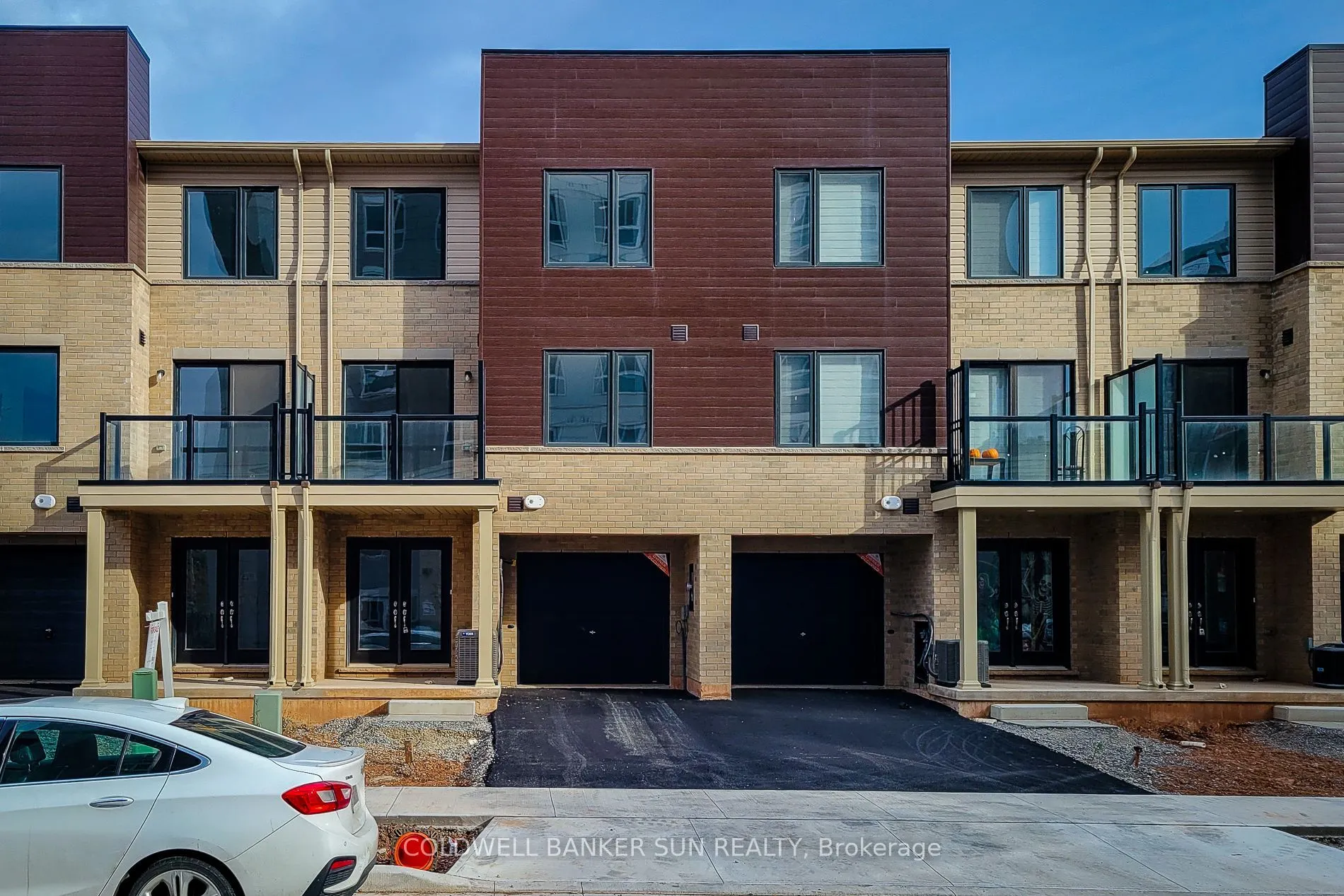 7 Roxanne Drive, #124