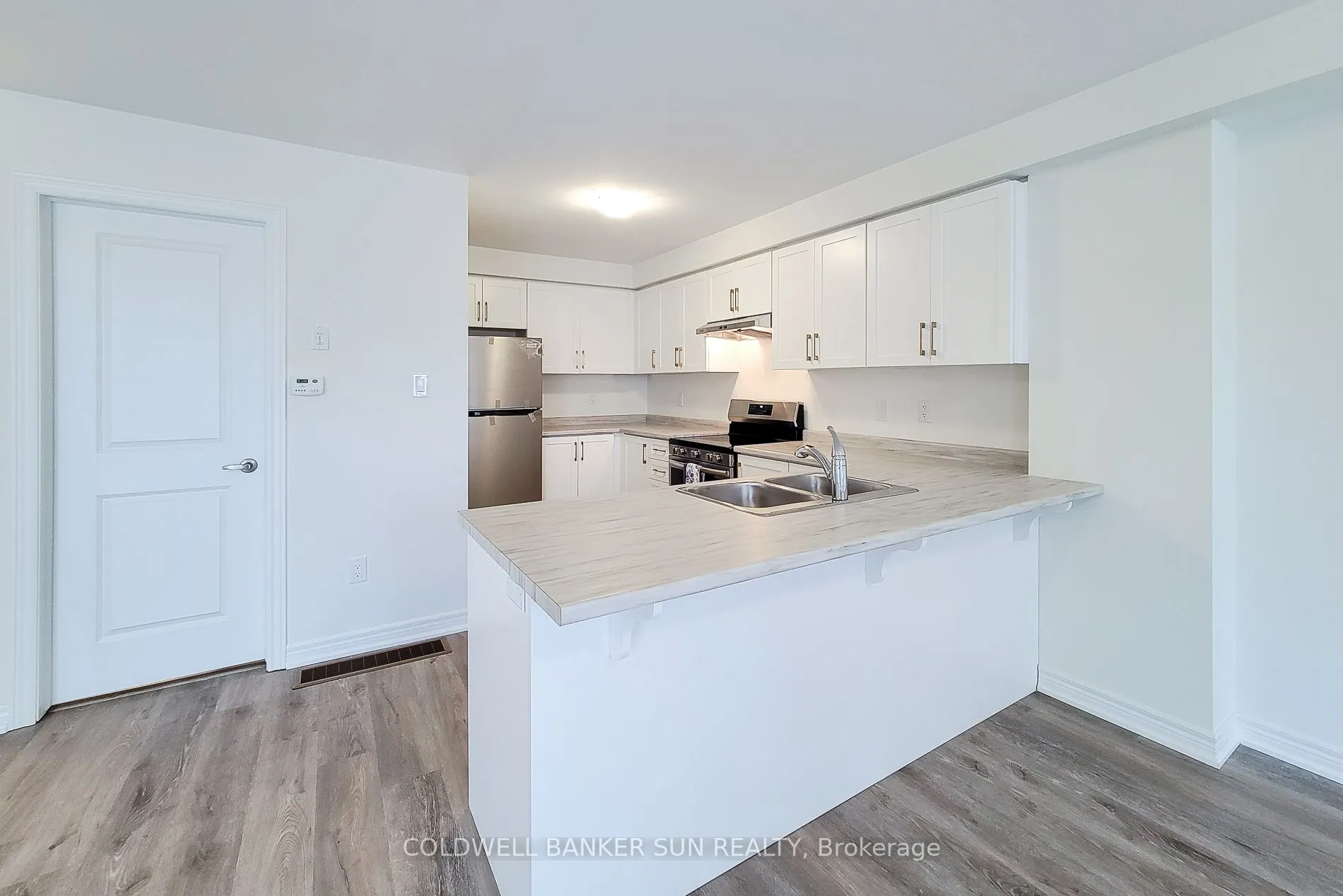 7 Roxanne Drive, #124