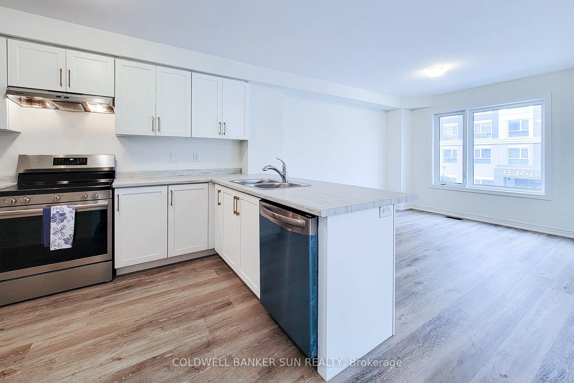 7 Roxanne Drive, #124