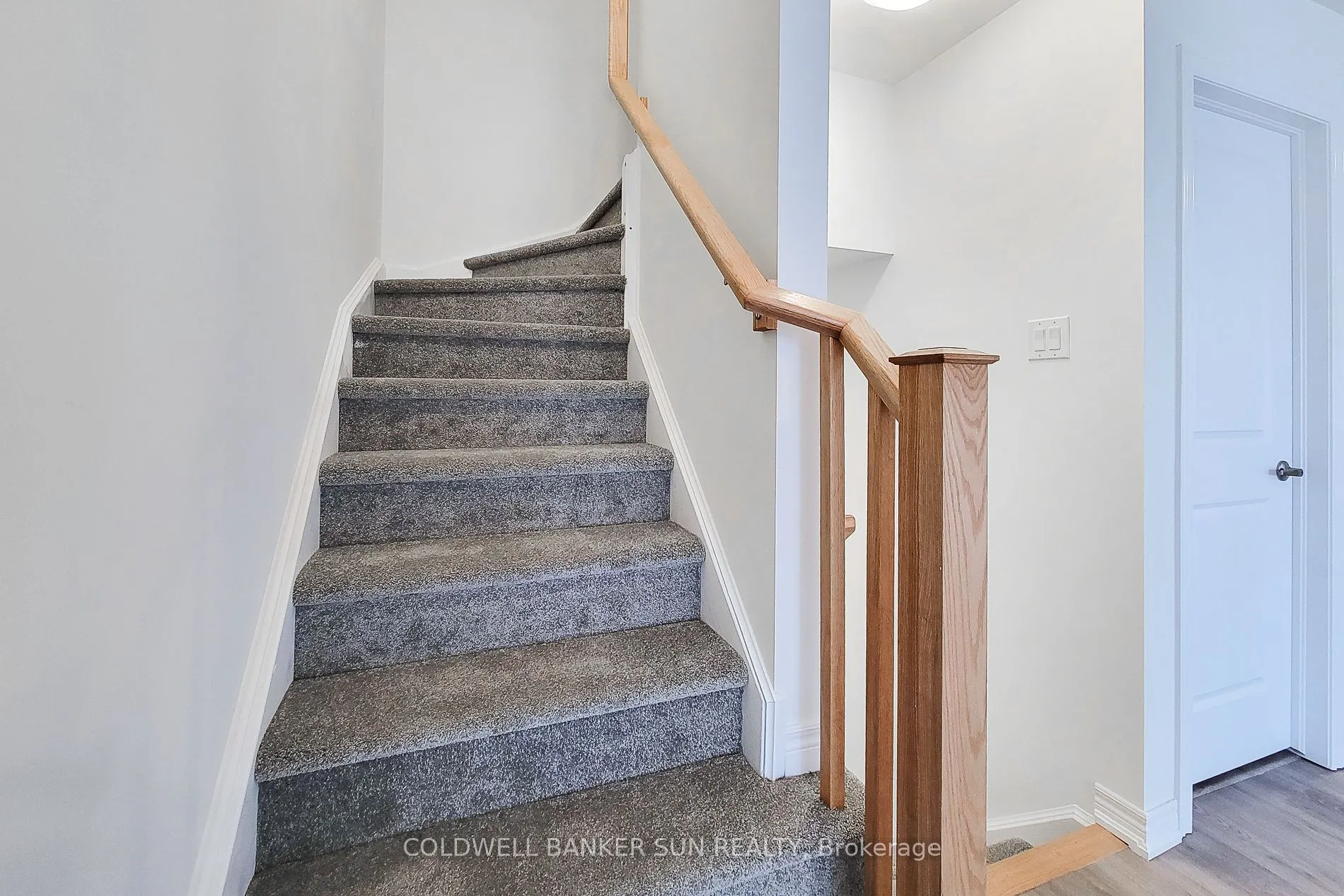 7 Roxanne Drive, #124