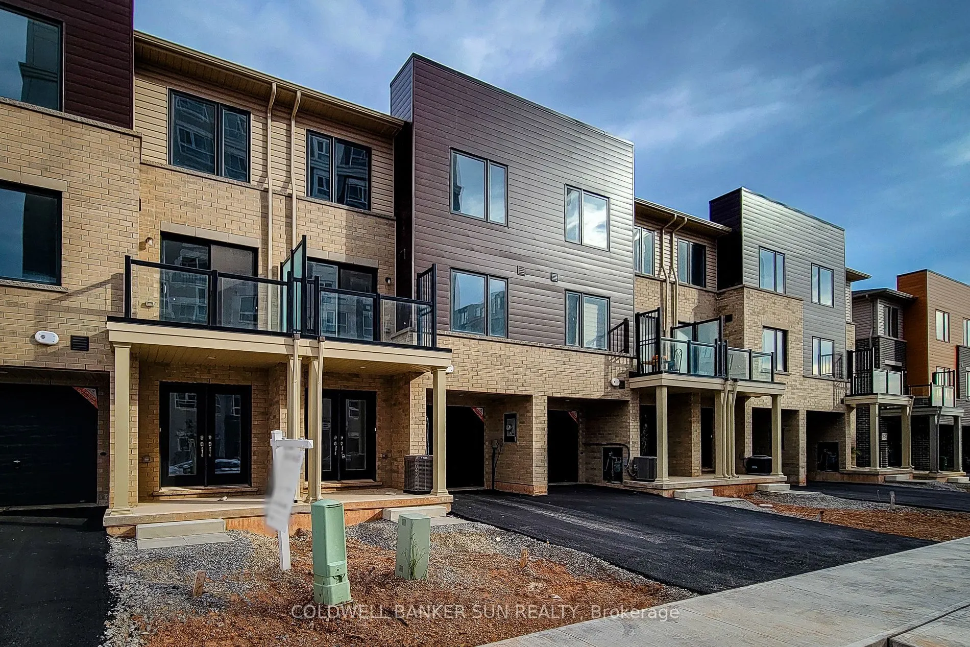 7 Roxanne Drive, #124