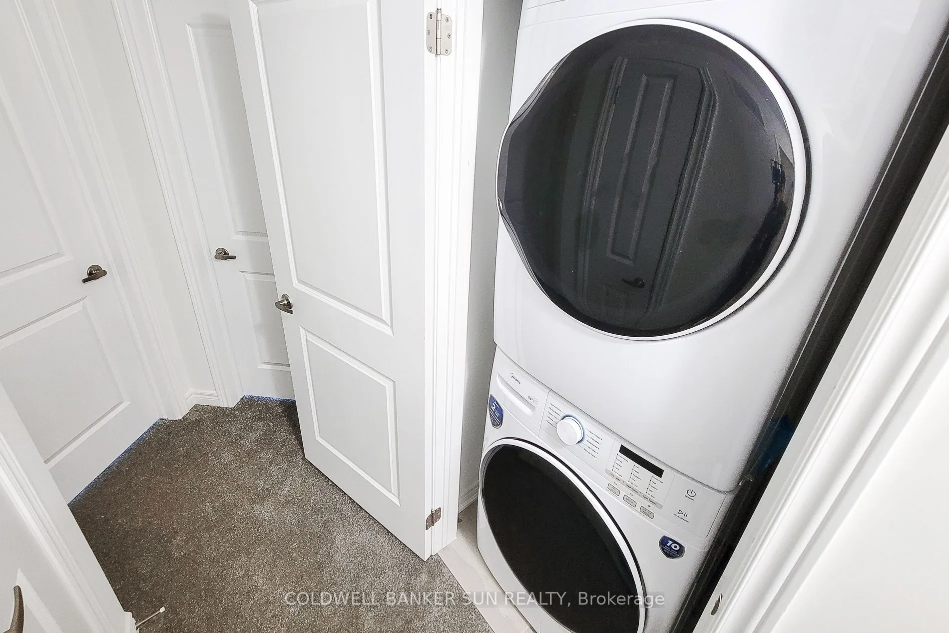 7 Roxanne Drive, #124