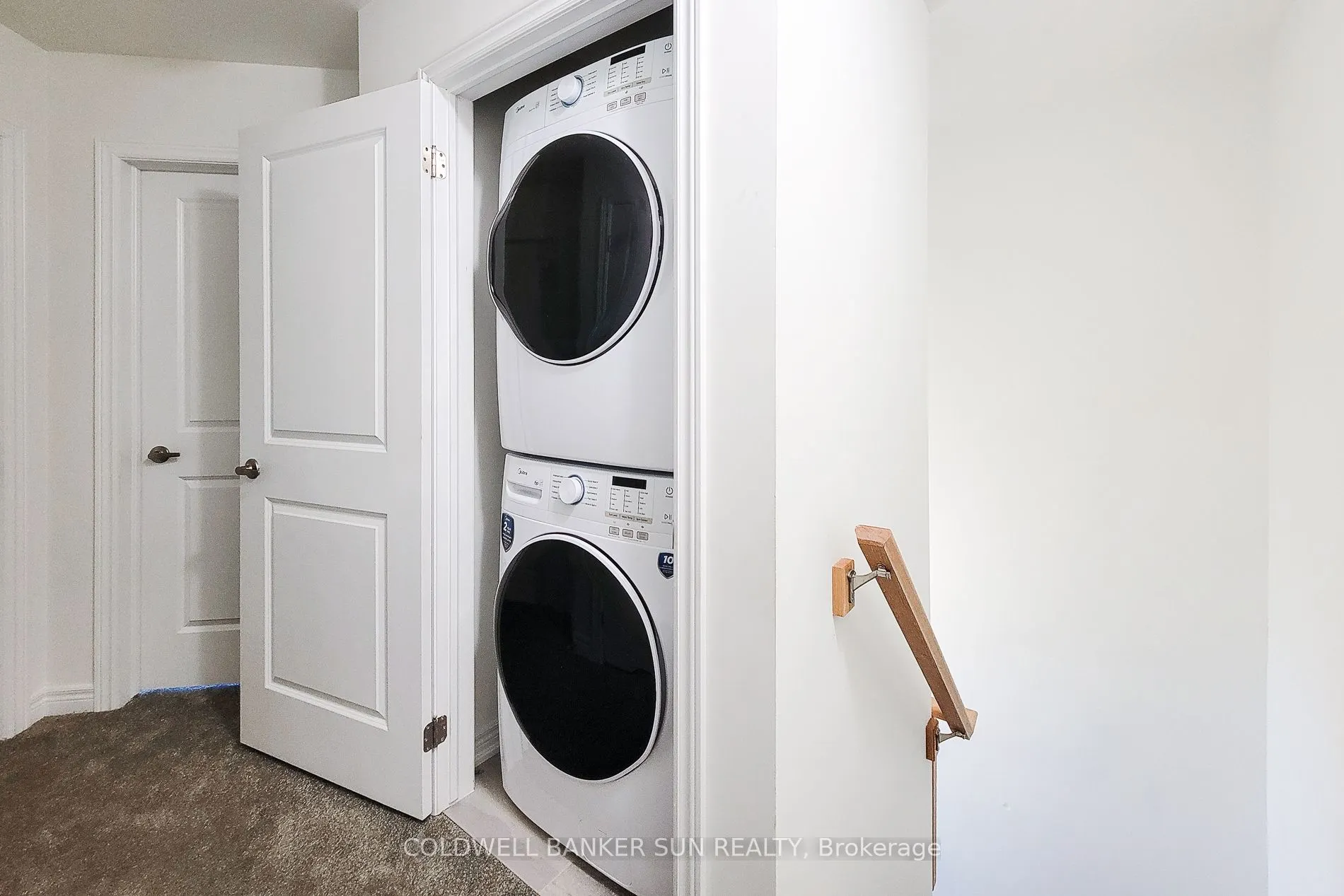 7 Roxanne Drive, #124