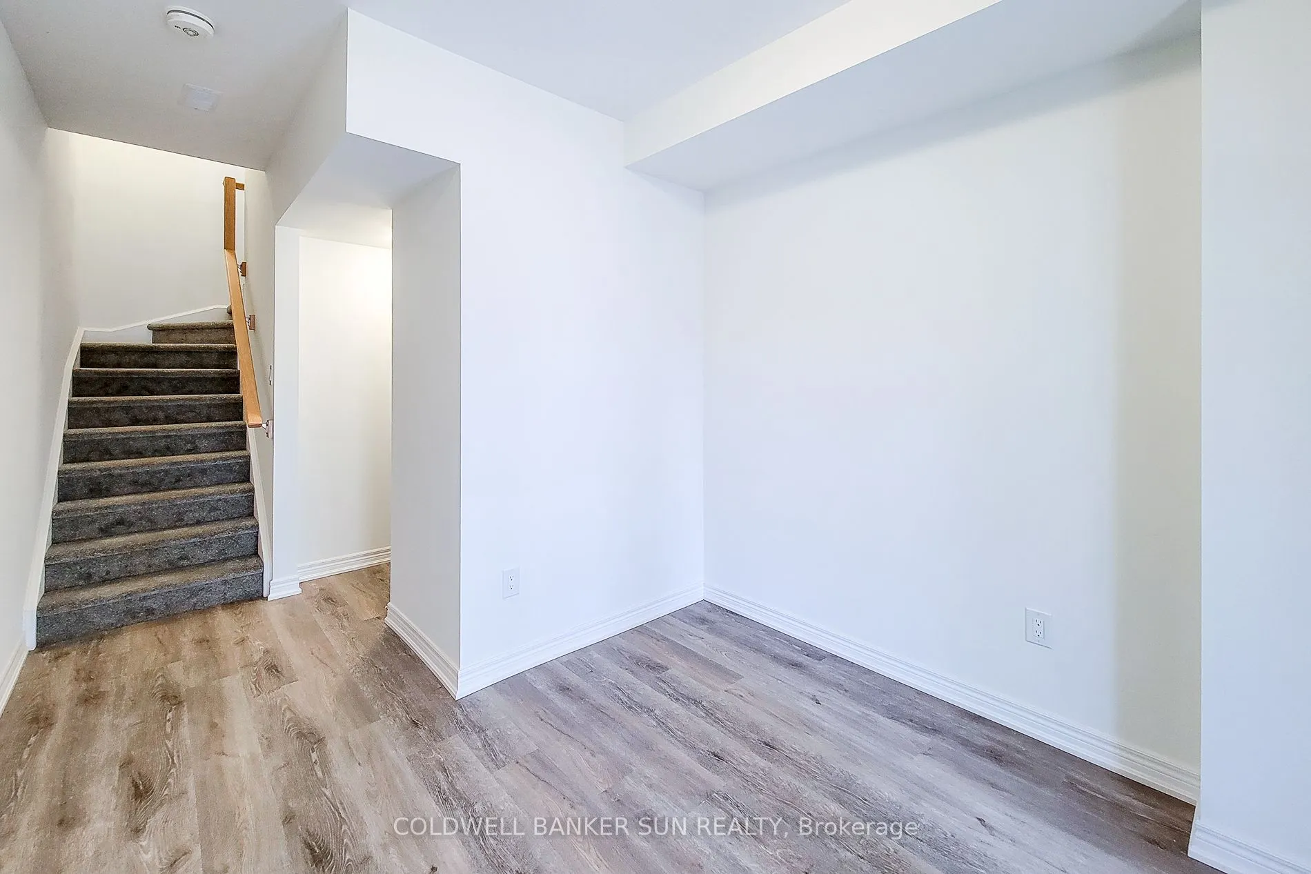 7 Roxanne Drive, #124