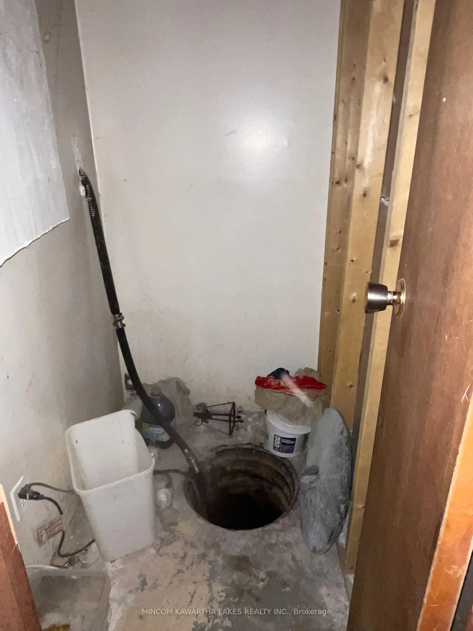 839 Centennial Pk Road