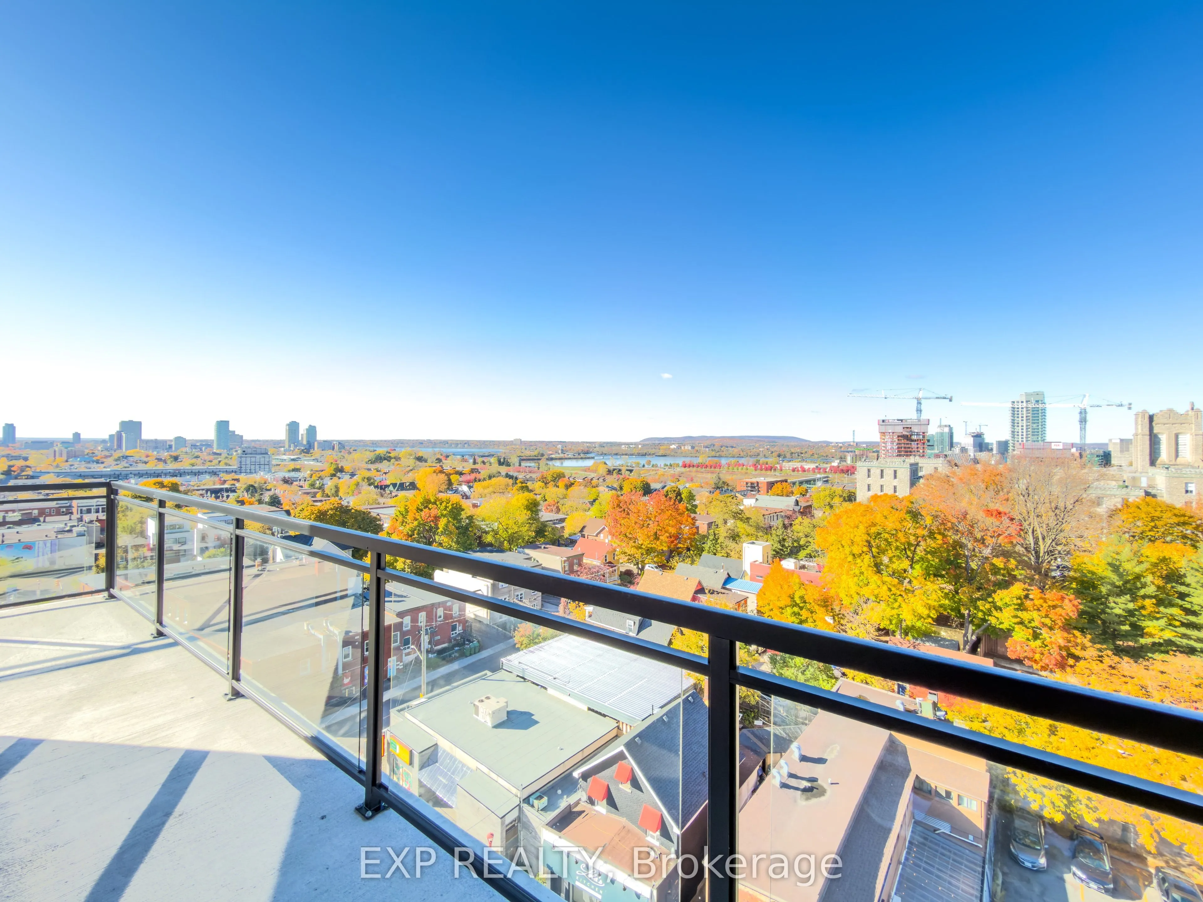 770 Somerset Street W, #905