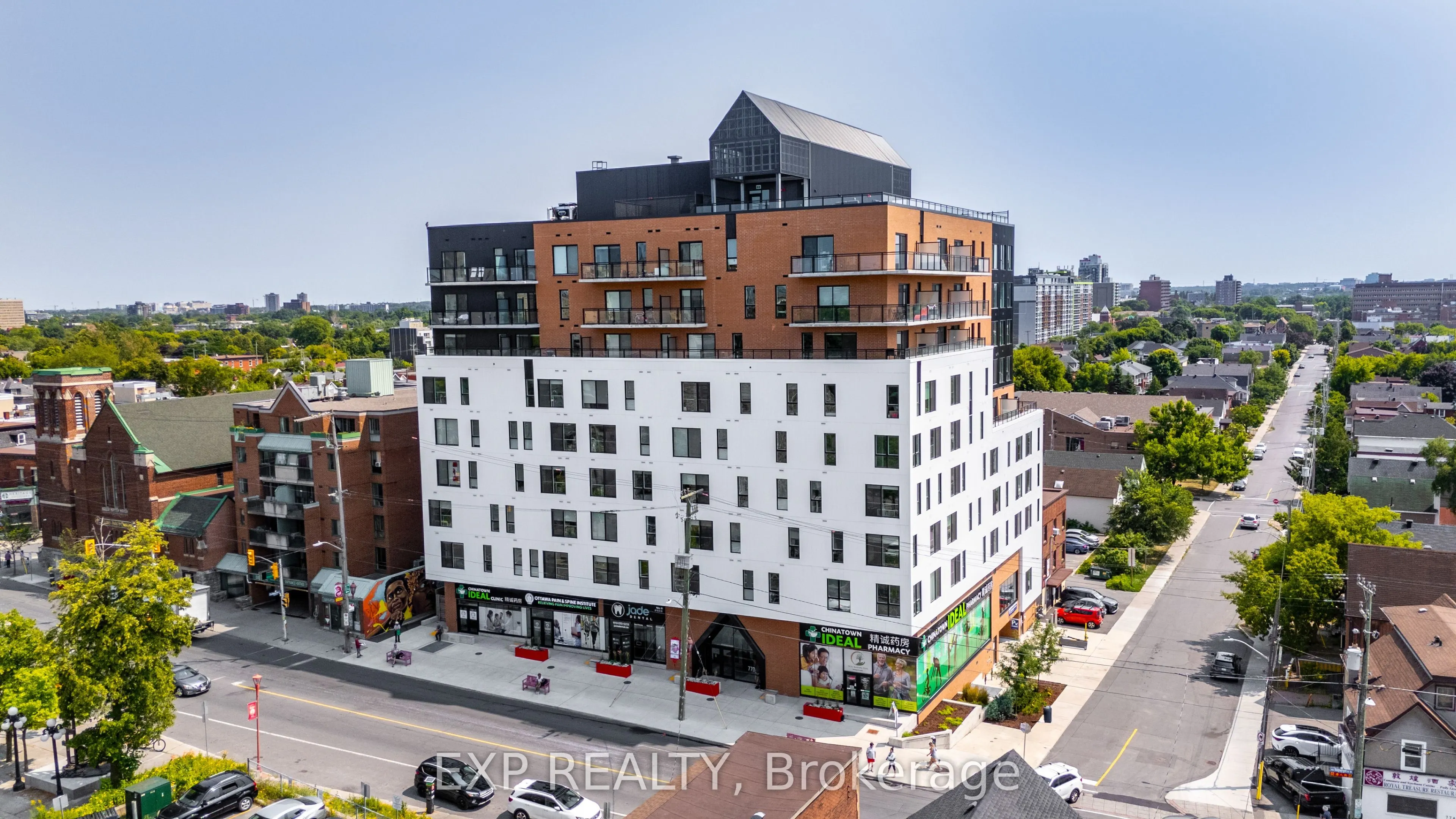 770 Somerset Street W, #905