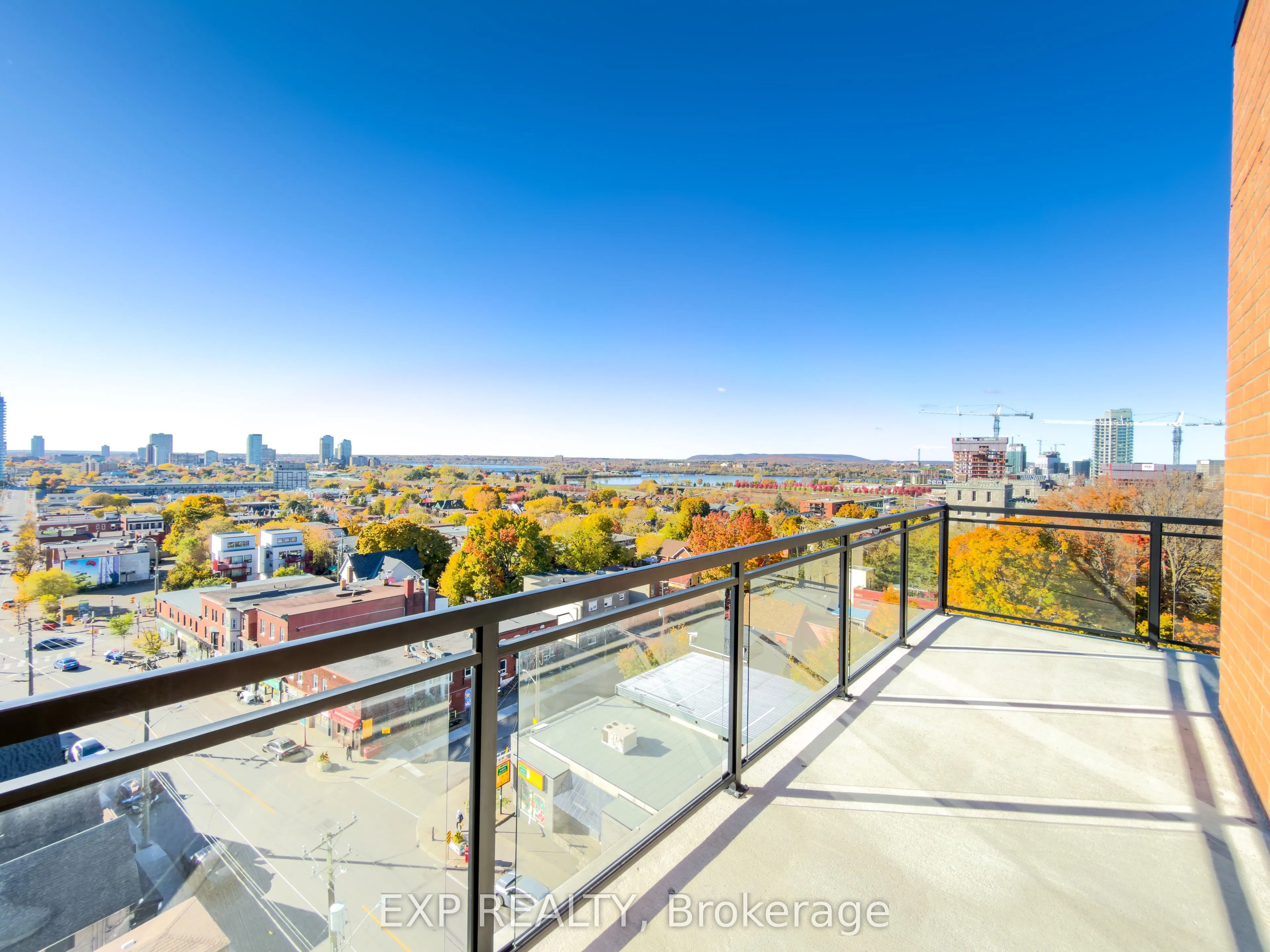 770 Somerset Street W, #406