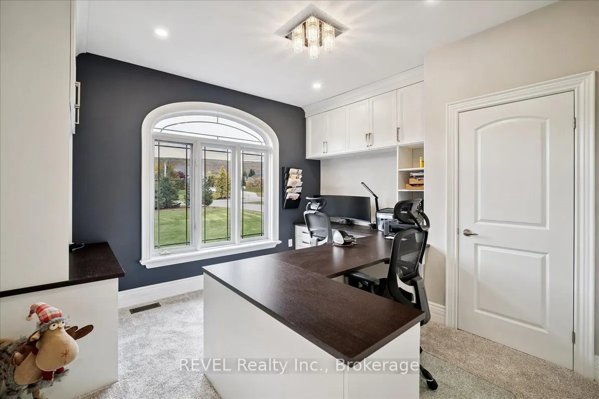 1330 Concession 6 Road W