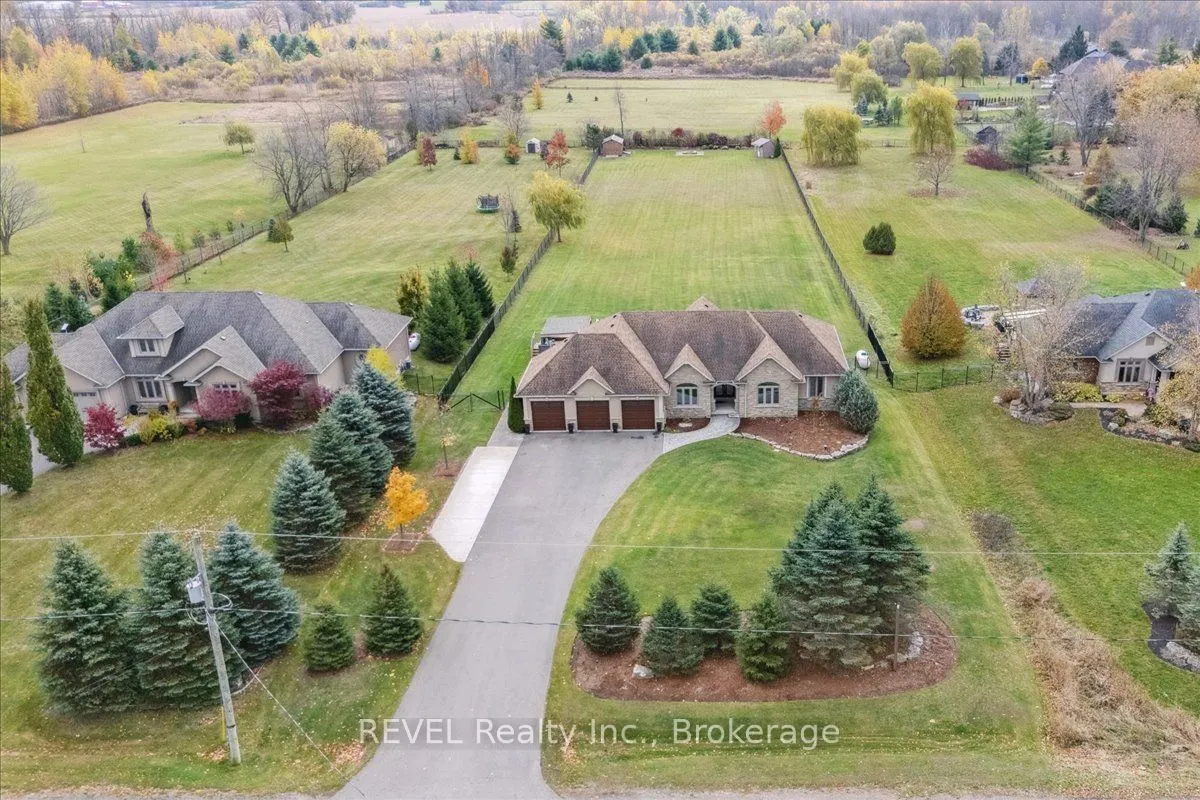 1330 Concession 6 Road W