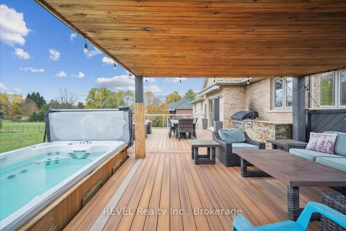 1330 Concession 6 Road W