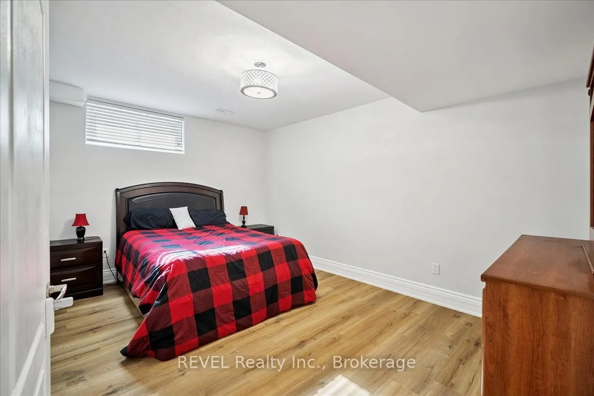 1330 Concession 6 Road W