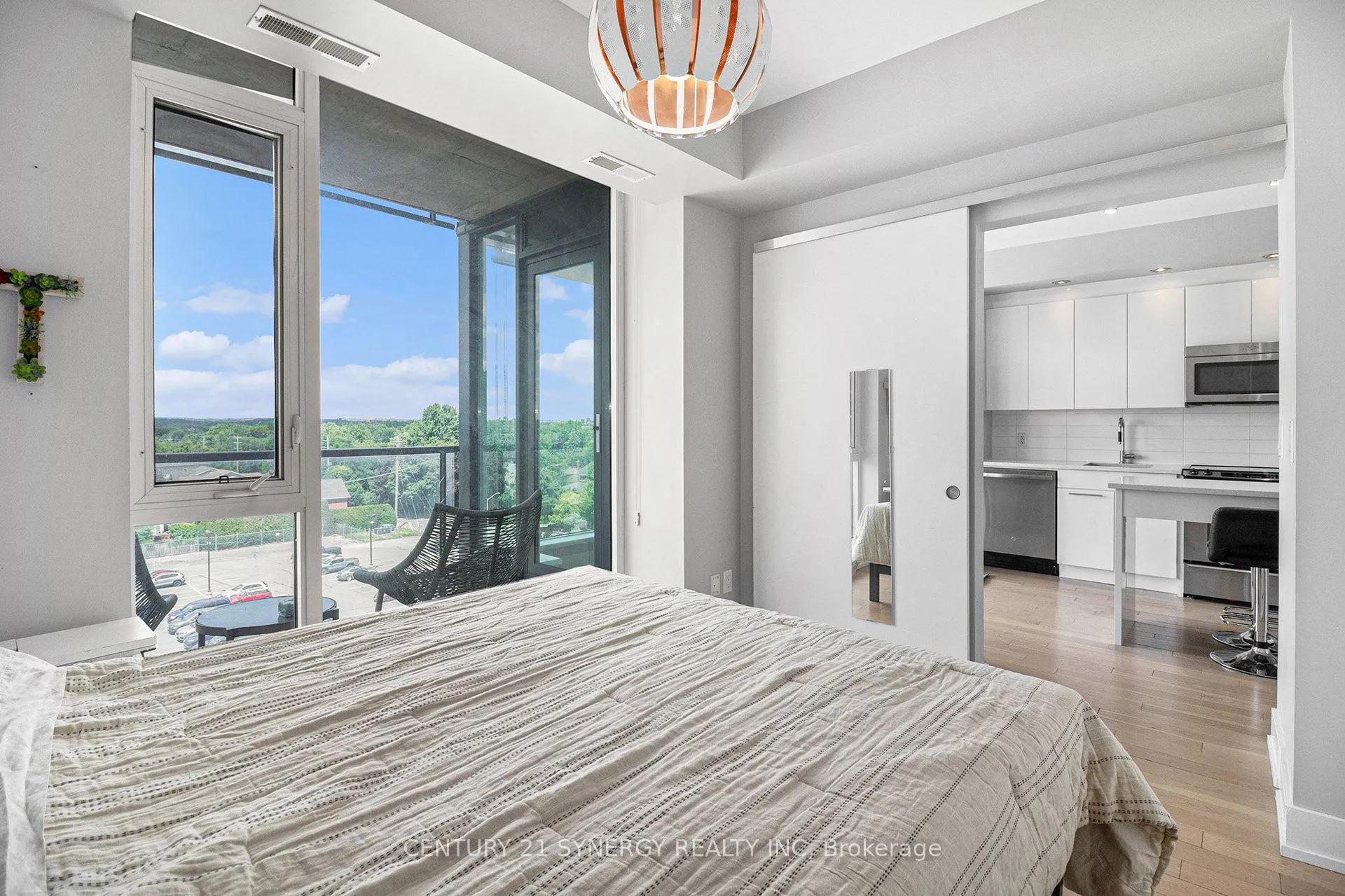 360 Patricia Avenue, #607