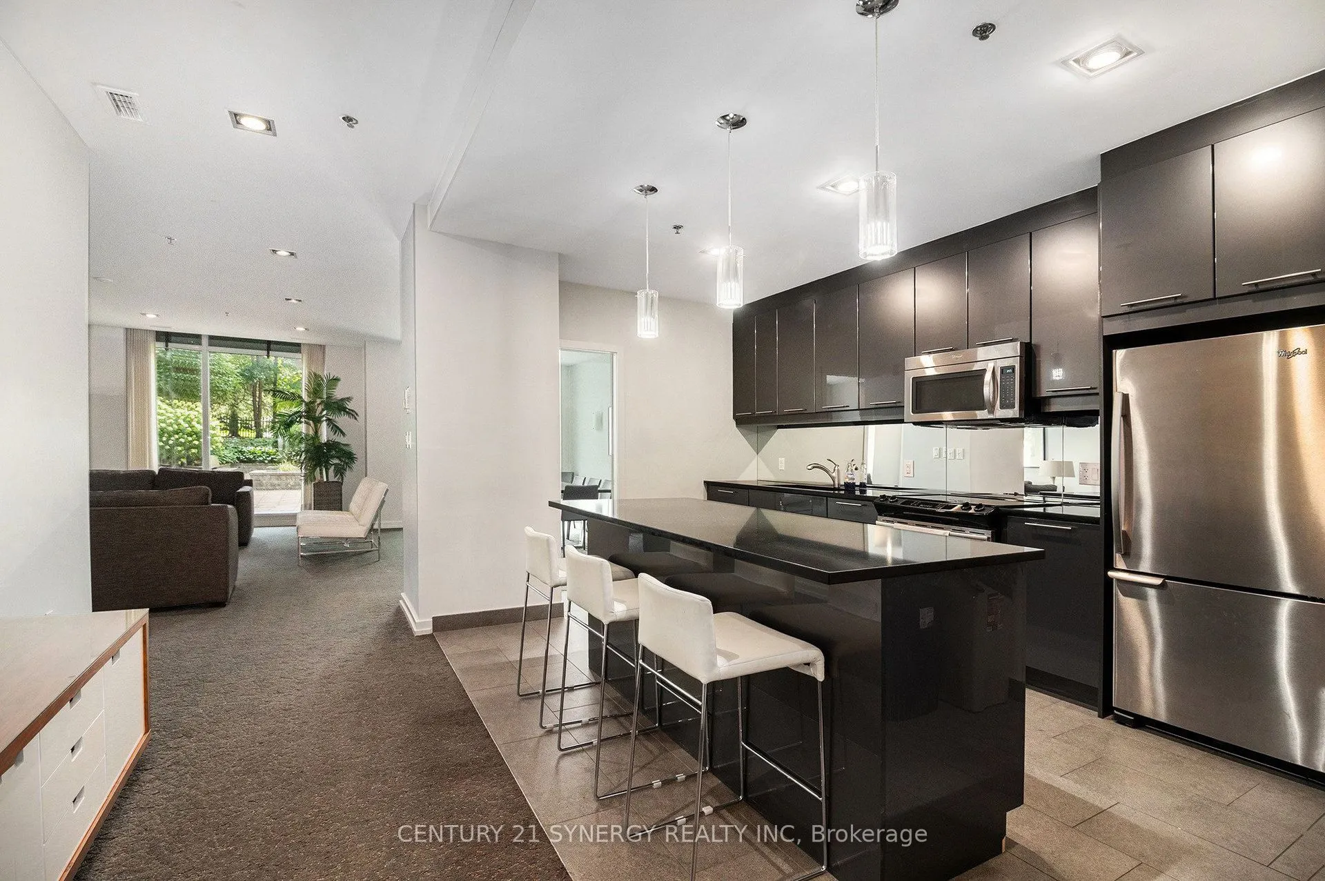 360 Patricia Avenue, #607