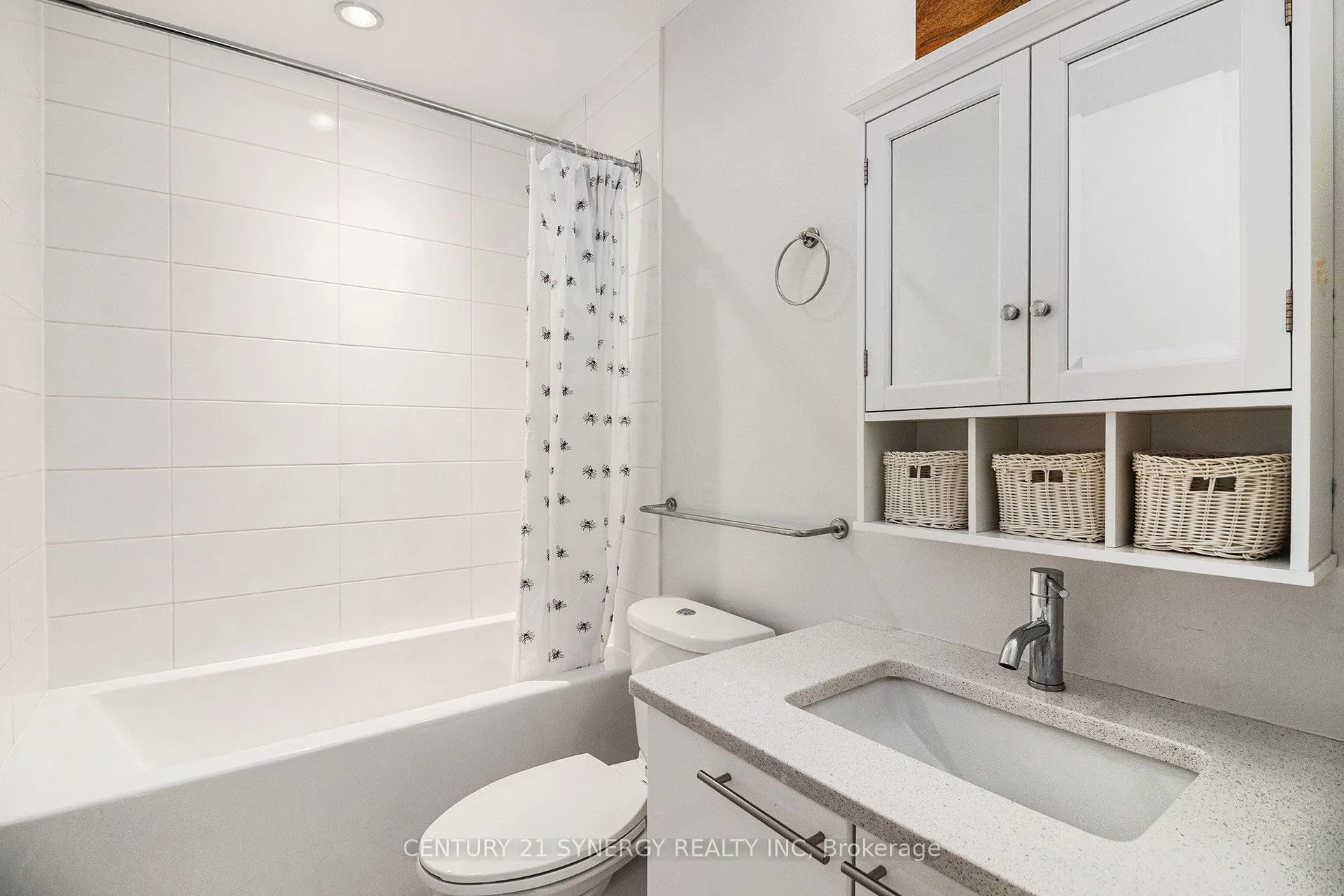 360 Patricia Avenue, #607