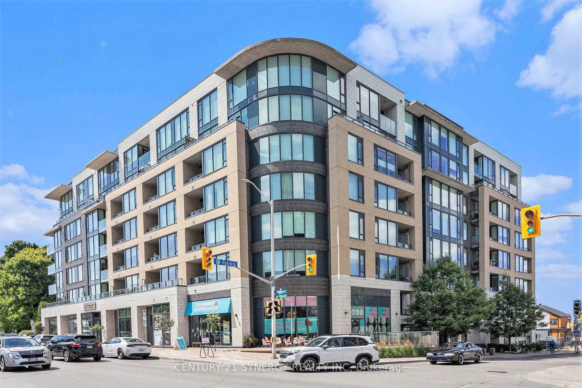 360 Patricia Avenue, #607