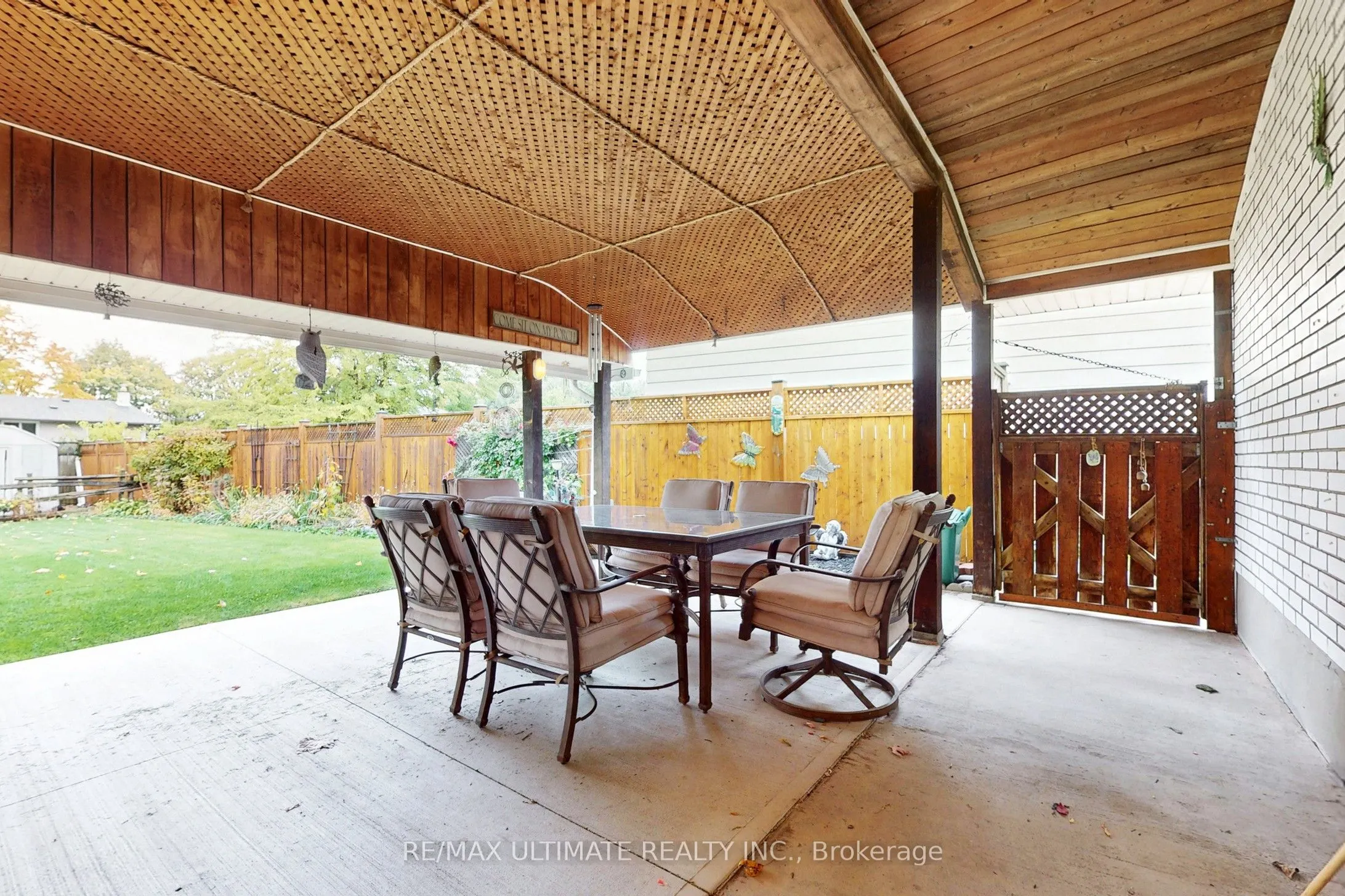 96 Lakeshore Road, #Geb