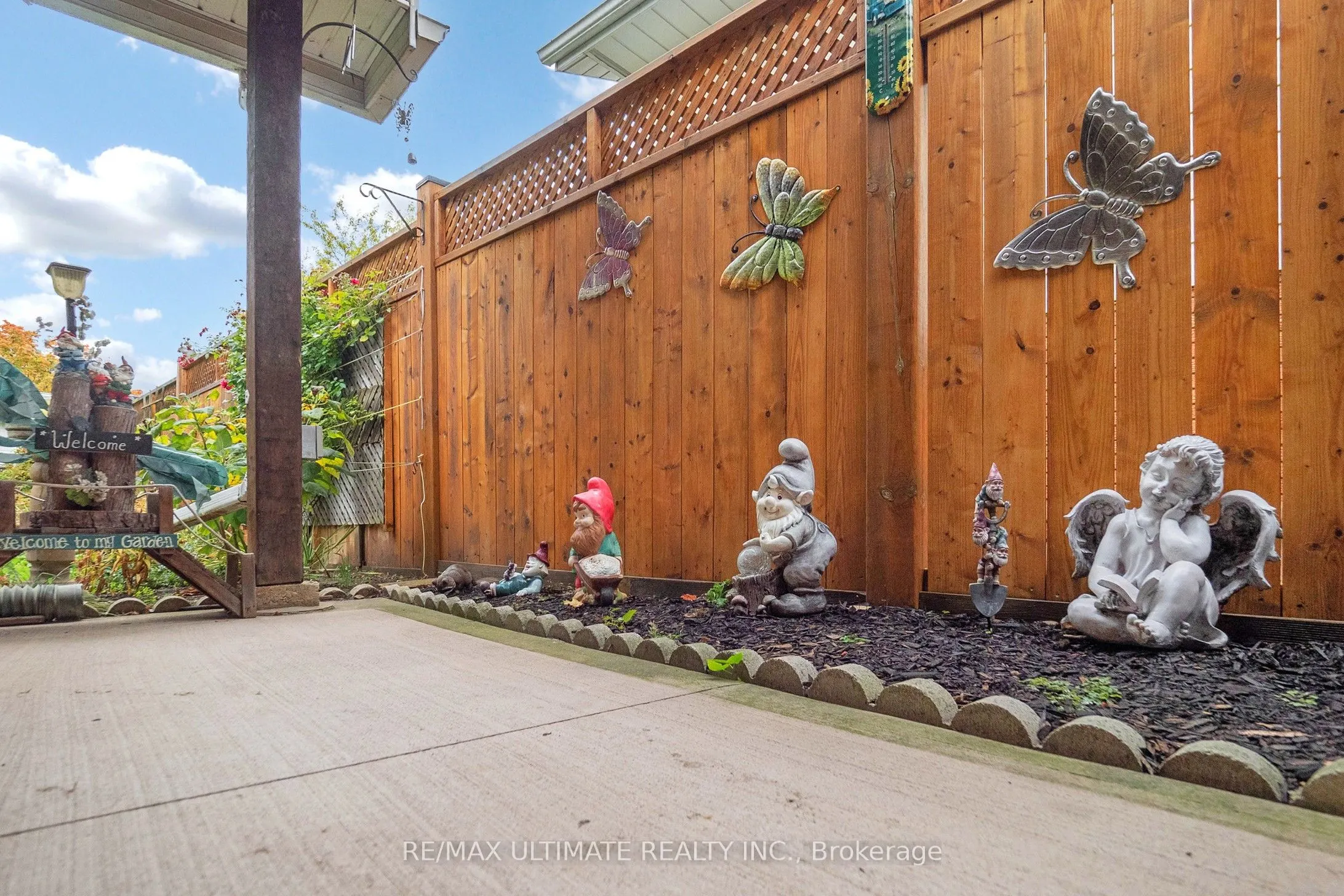 96 Lakeshore Road, #Geb