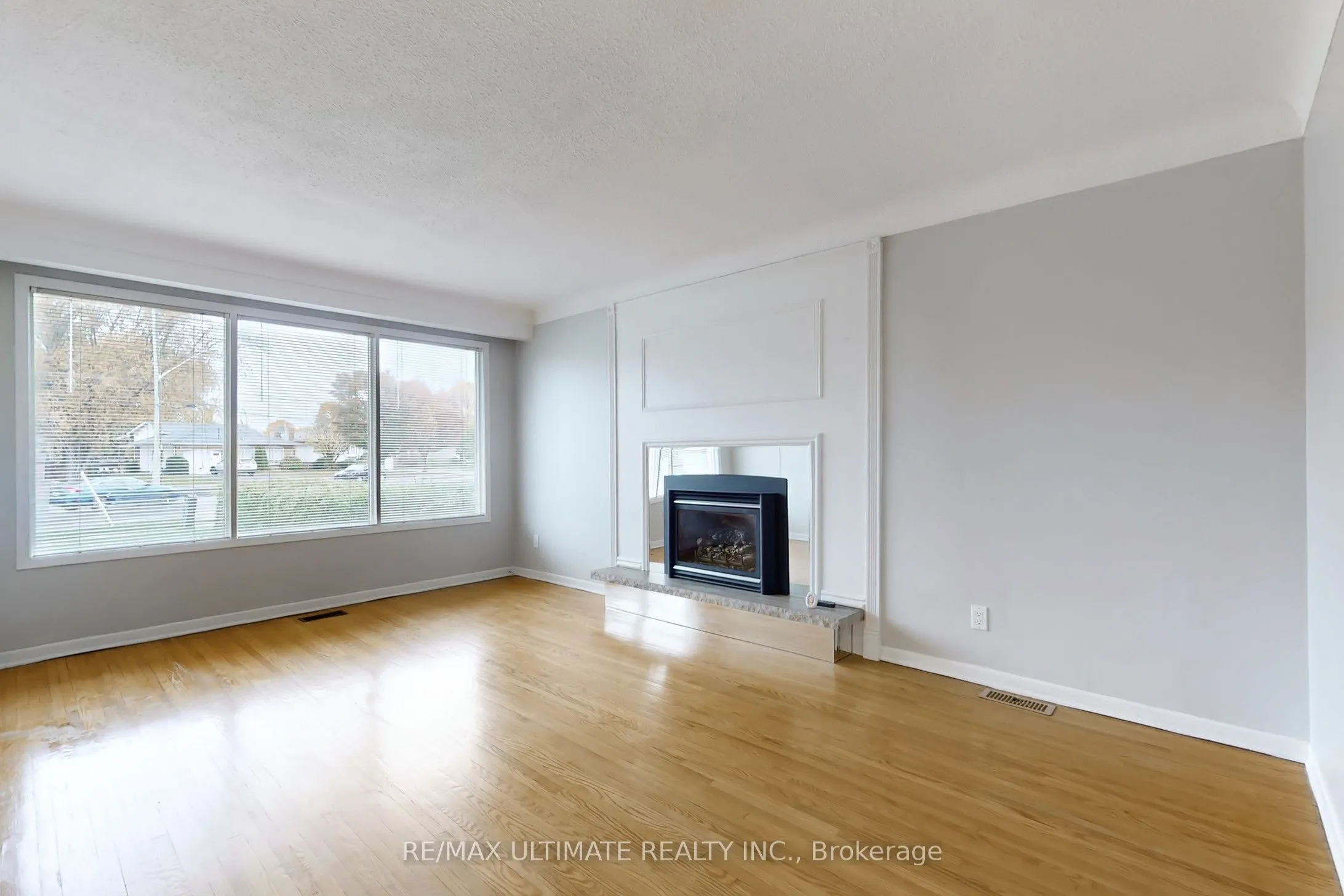 96 Lakeshore Road, #Geb