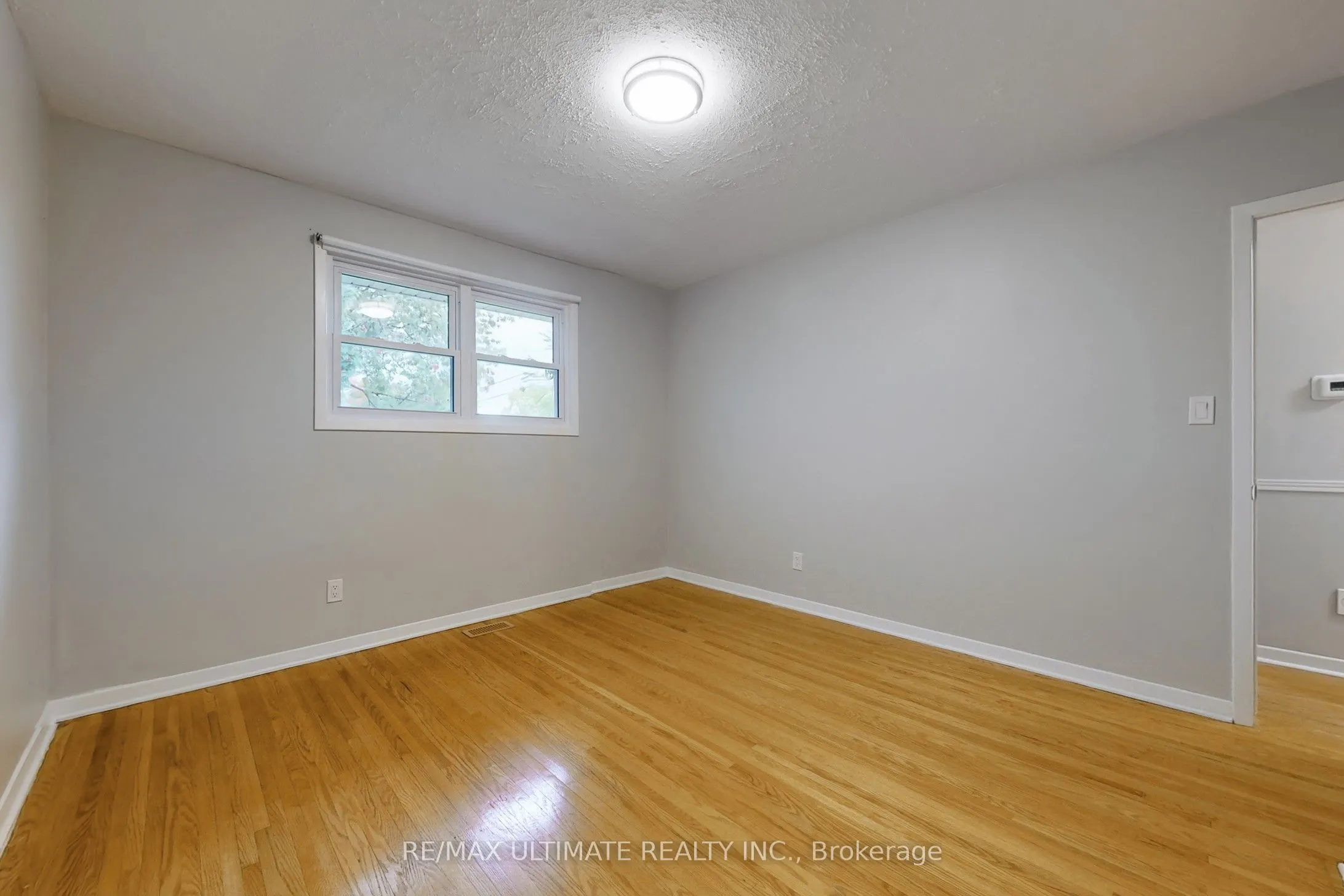 96 Lakeshore Road, #Geb