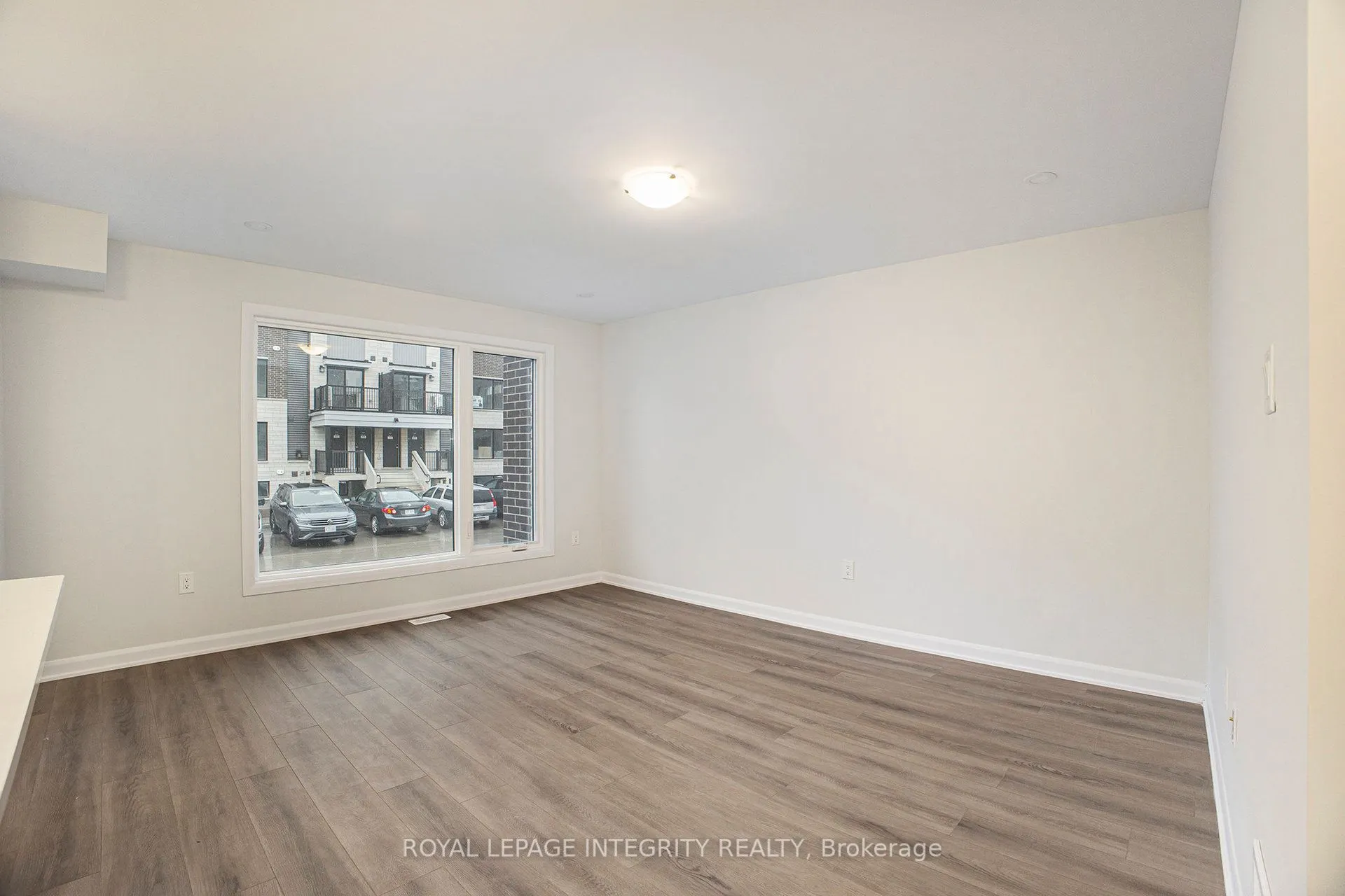 1130 CREEKWAY Private