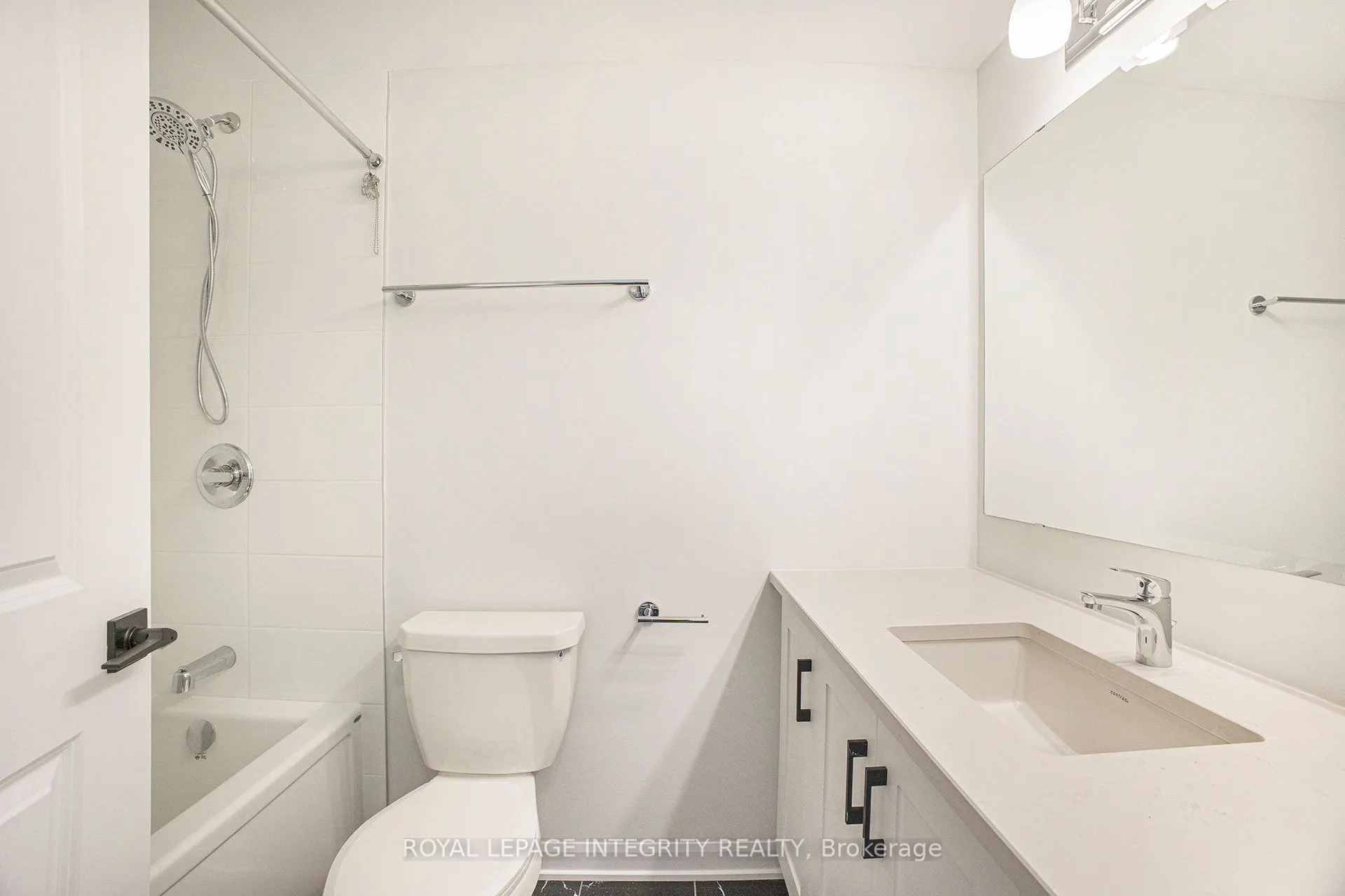 1130 CREEKWAY Private