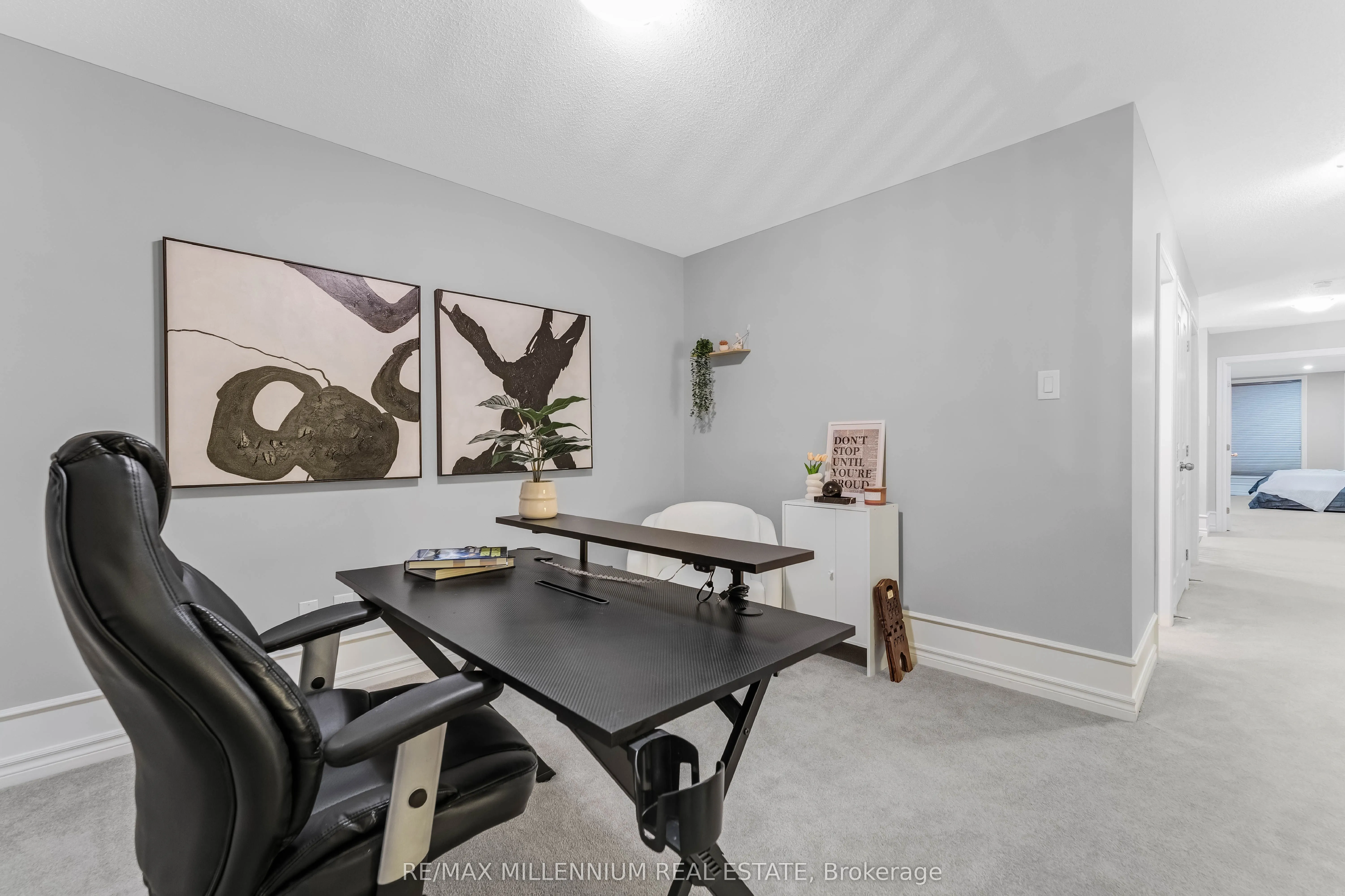 327 BALLINVILLE Circle