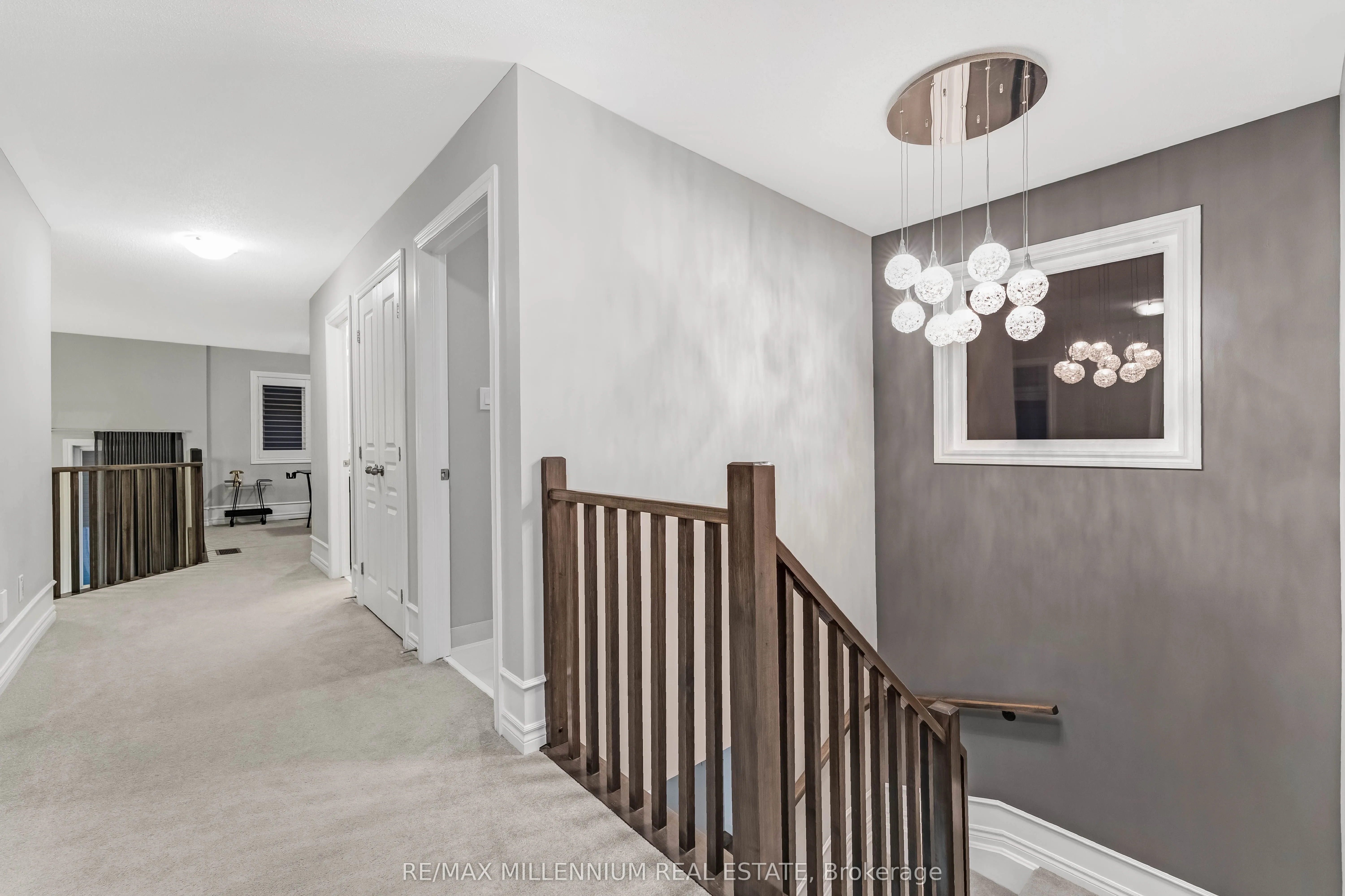 327 BALLINVILLE Circle