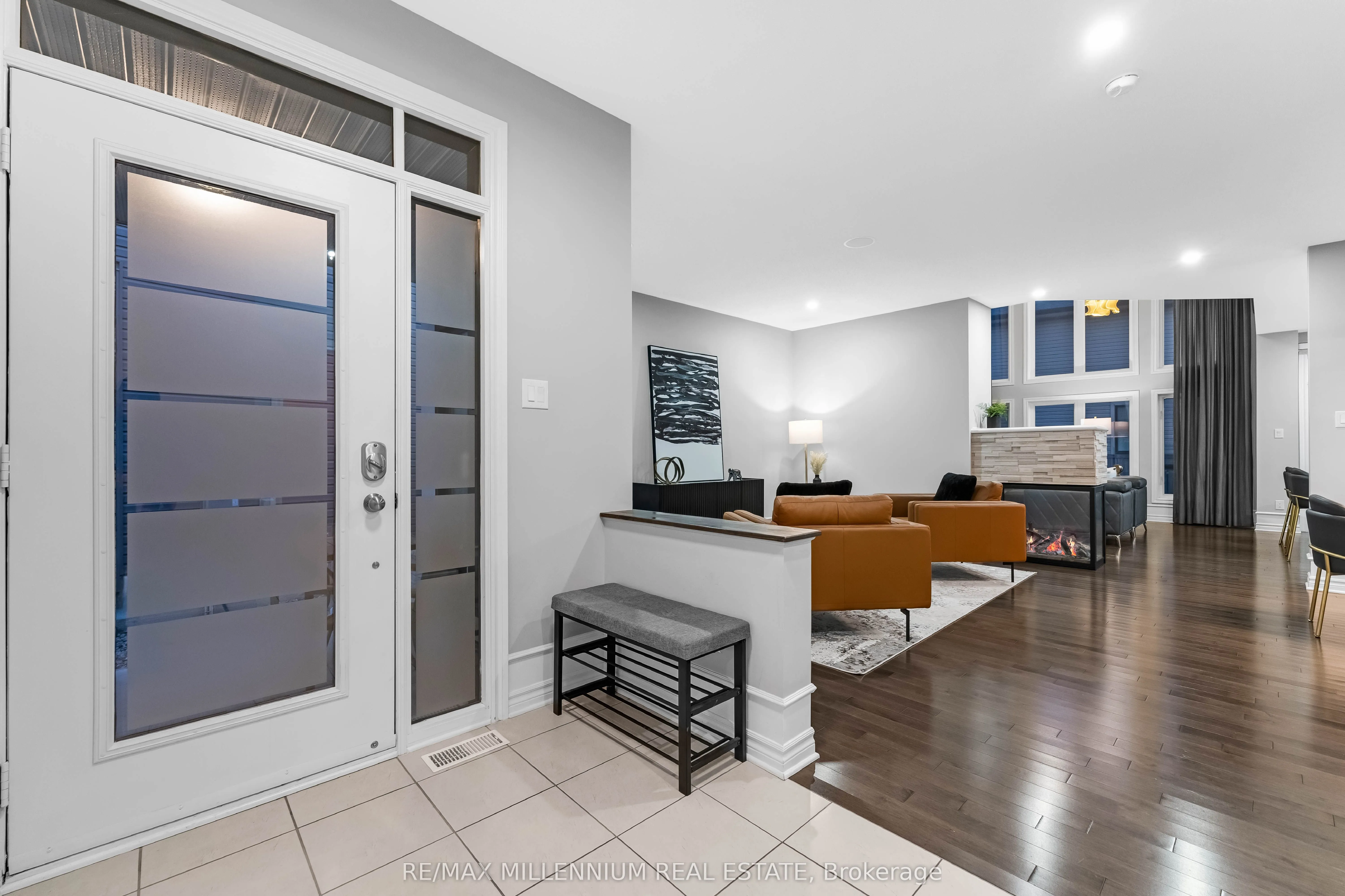 327 BALLINVILLE Circle