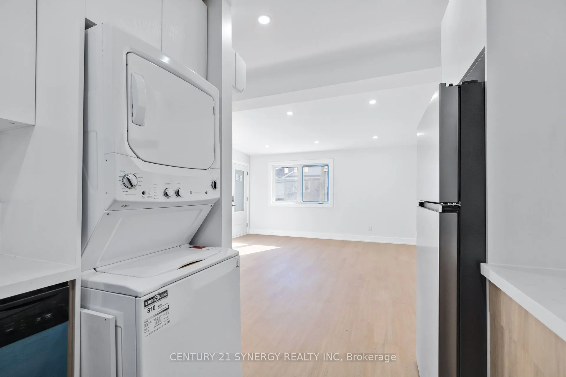 598 Kirkwood Avenue W, #4