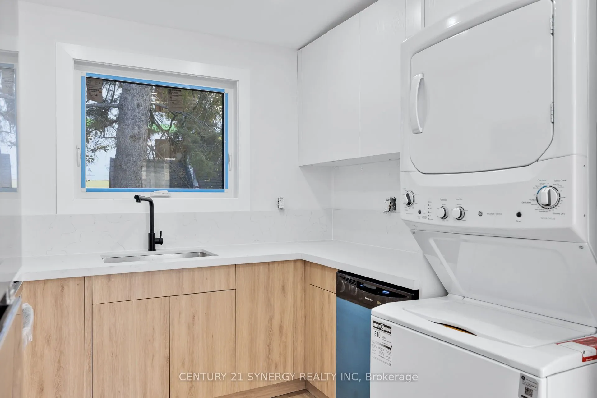 598 Kirkwood Avenue W, #4