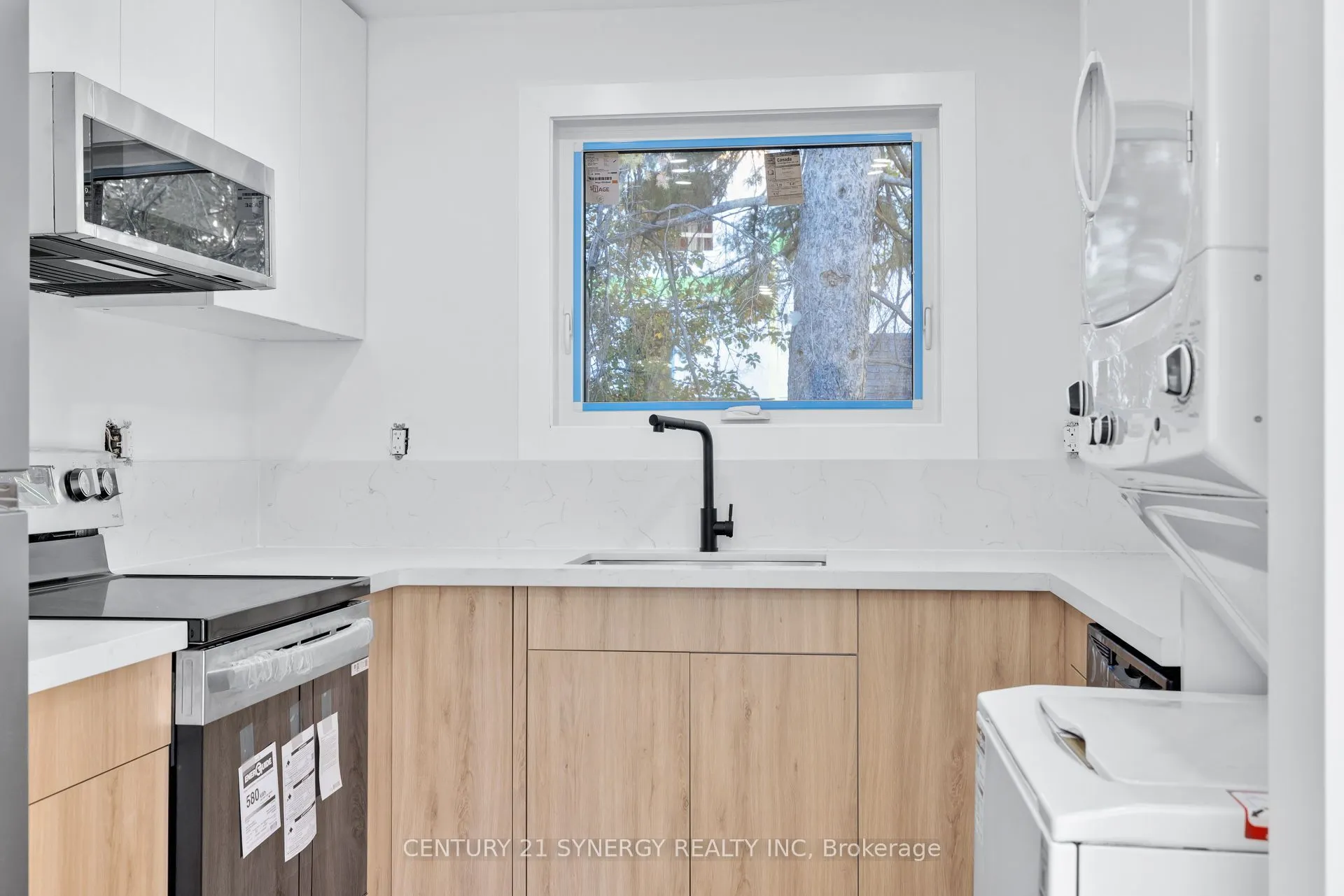 598 Kirkwood Avenue W, #4