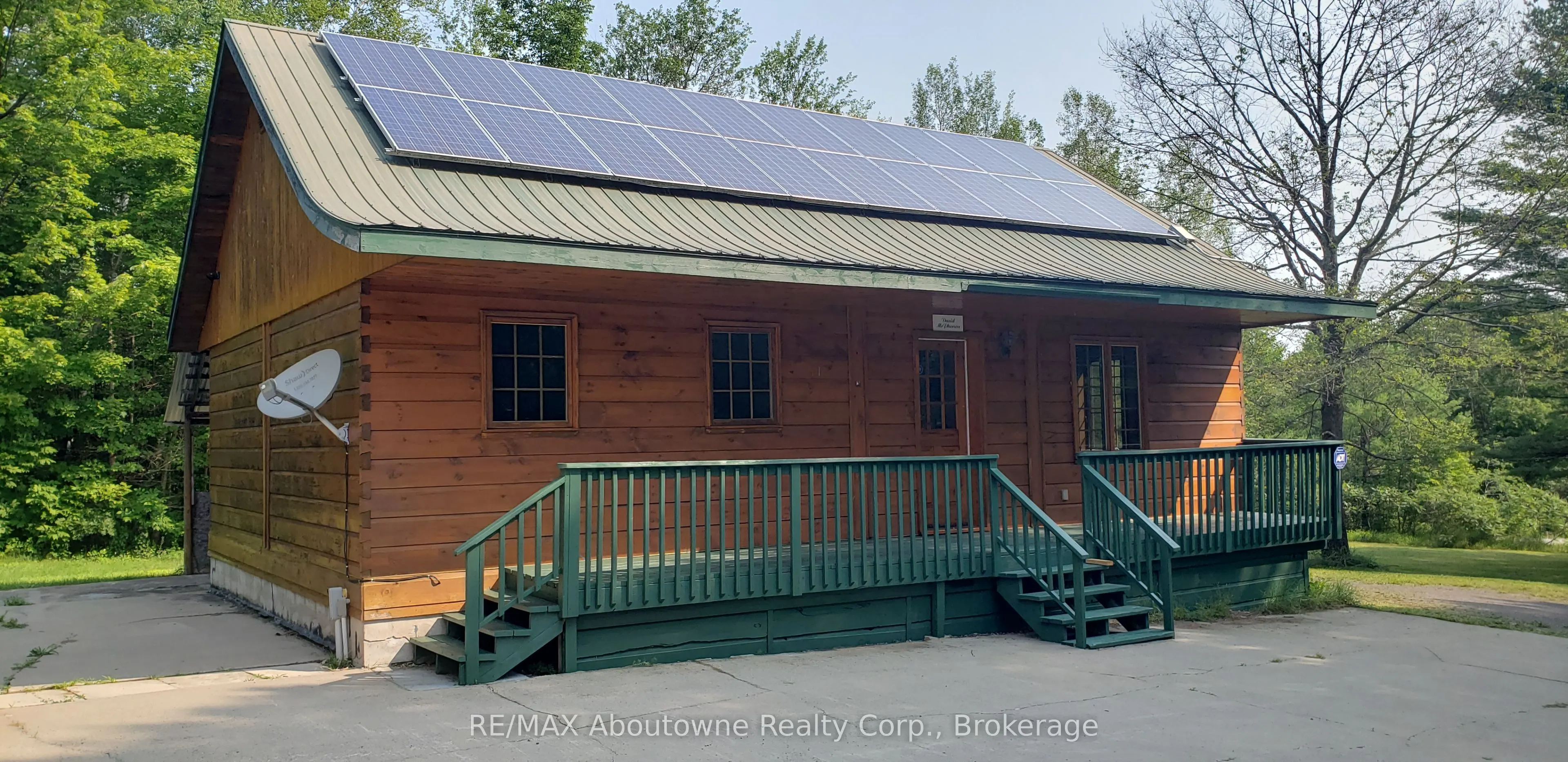 914 Skootamatta Lake Road