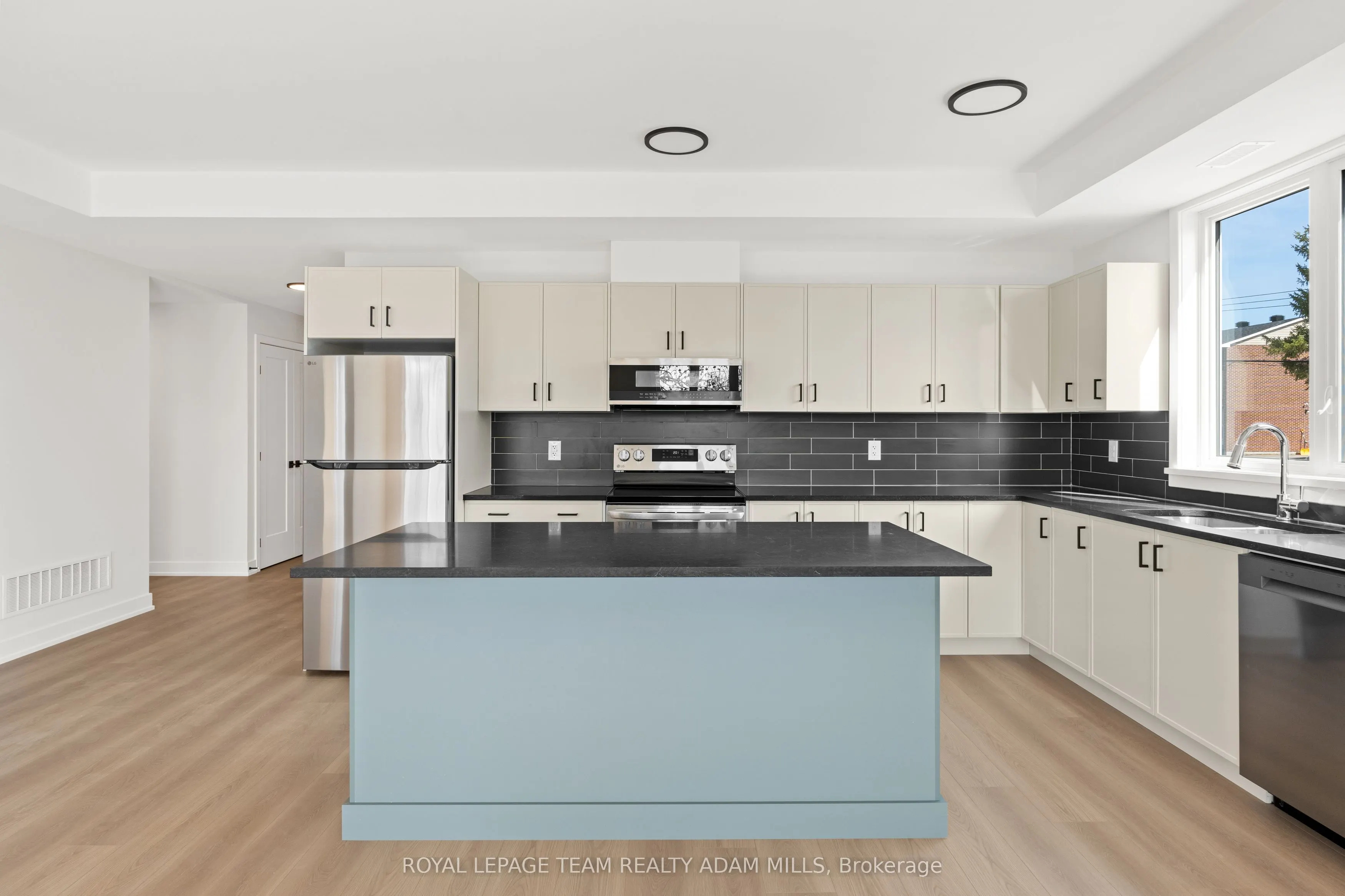 1104 Moore Street, #2