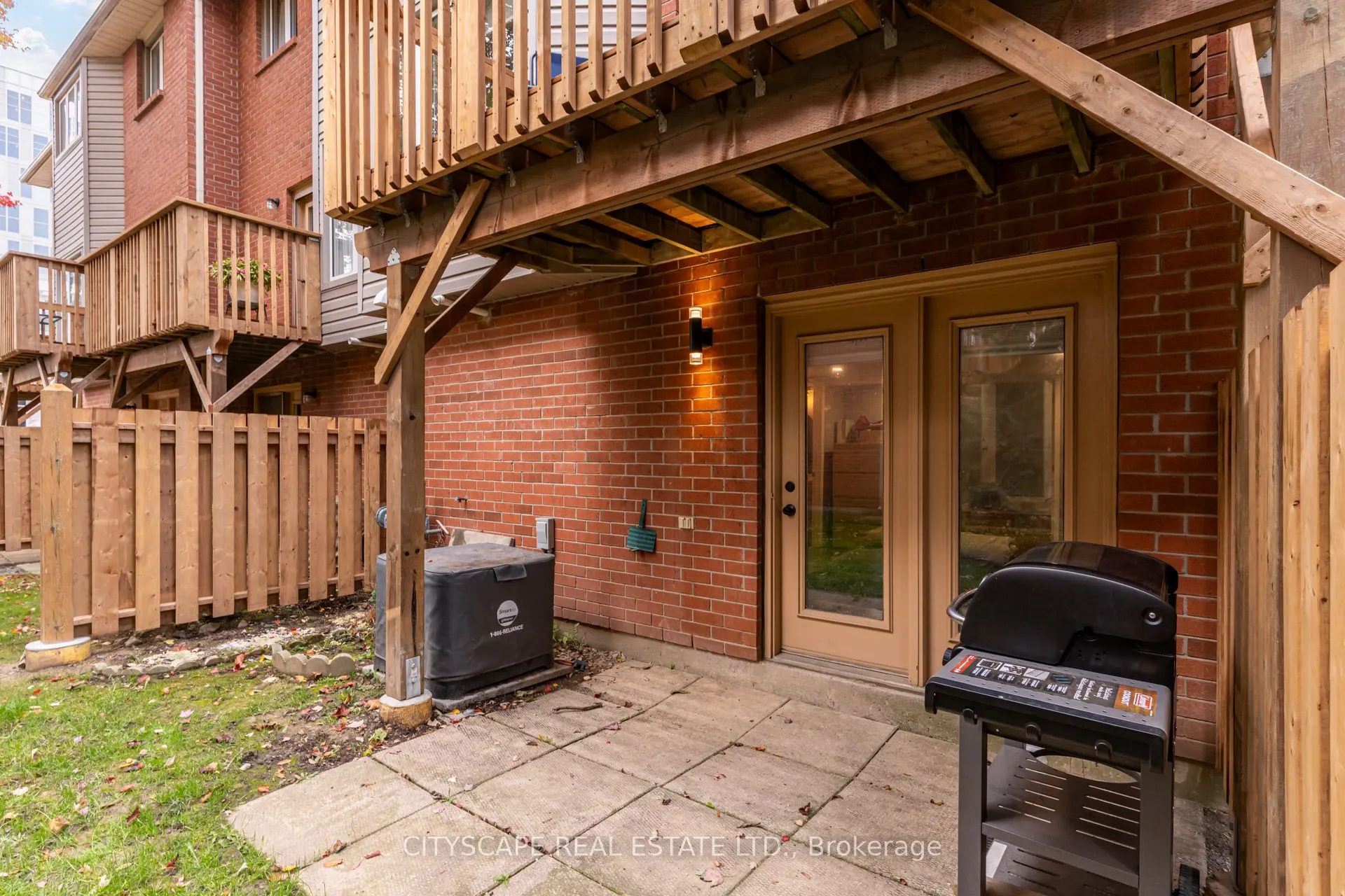 72 Stone Church Road W, #60