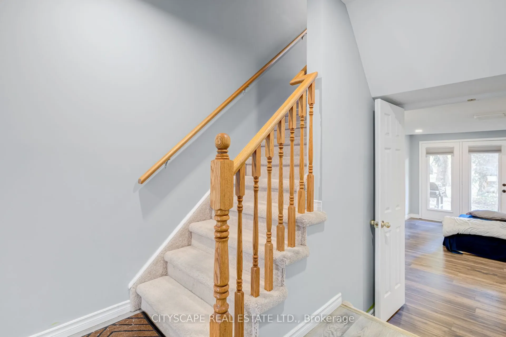 72 Stone Church Road W, #60