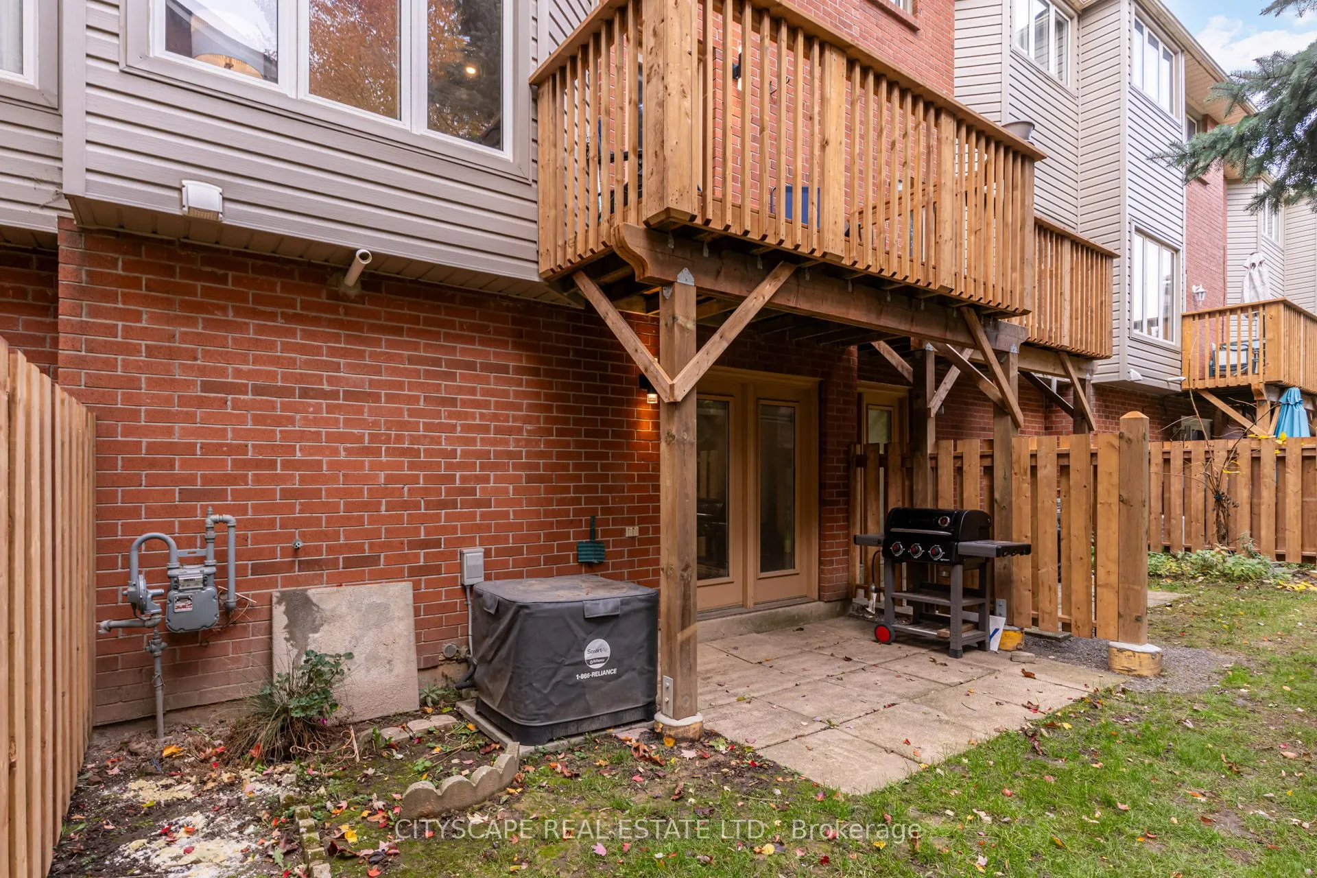 72 Stone Church Road W, #60