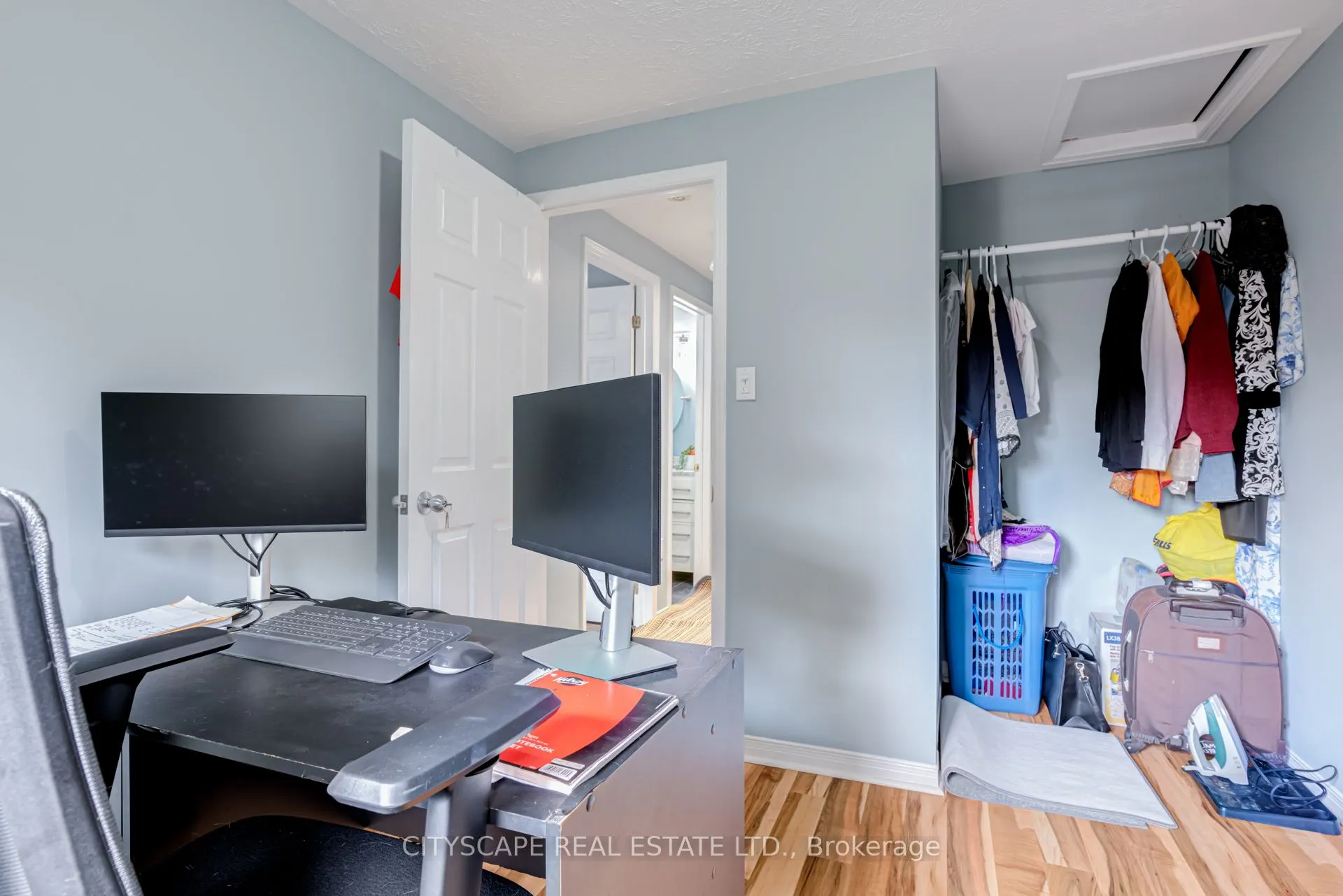 72 Stone Church Road W, #60