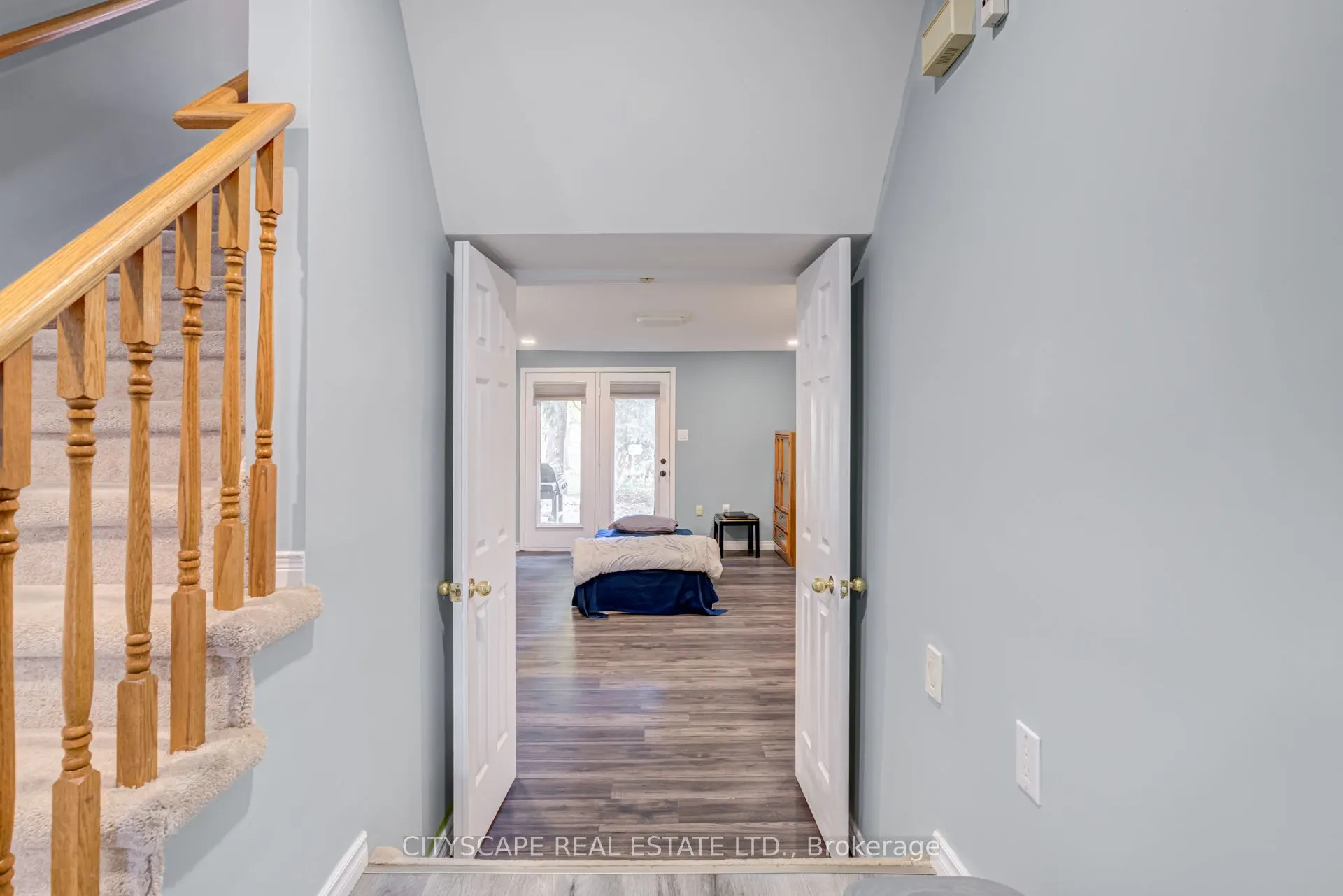 72 Stone Church Road W, #60