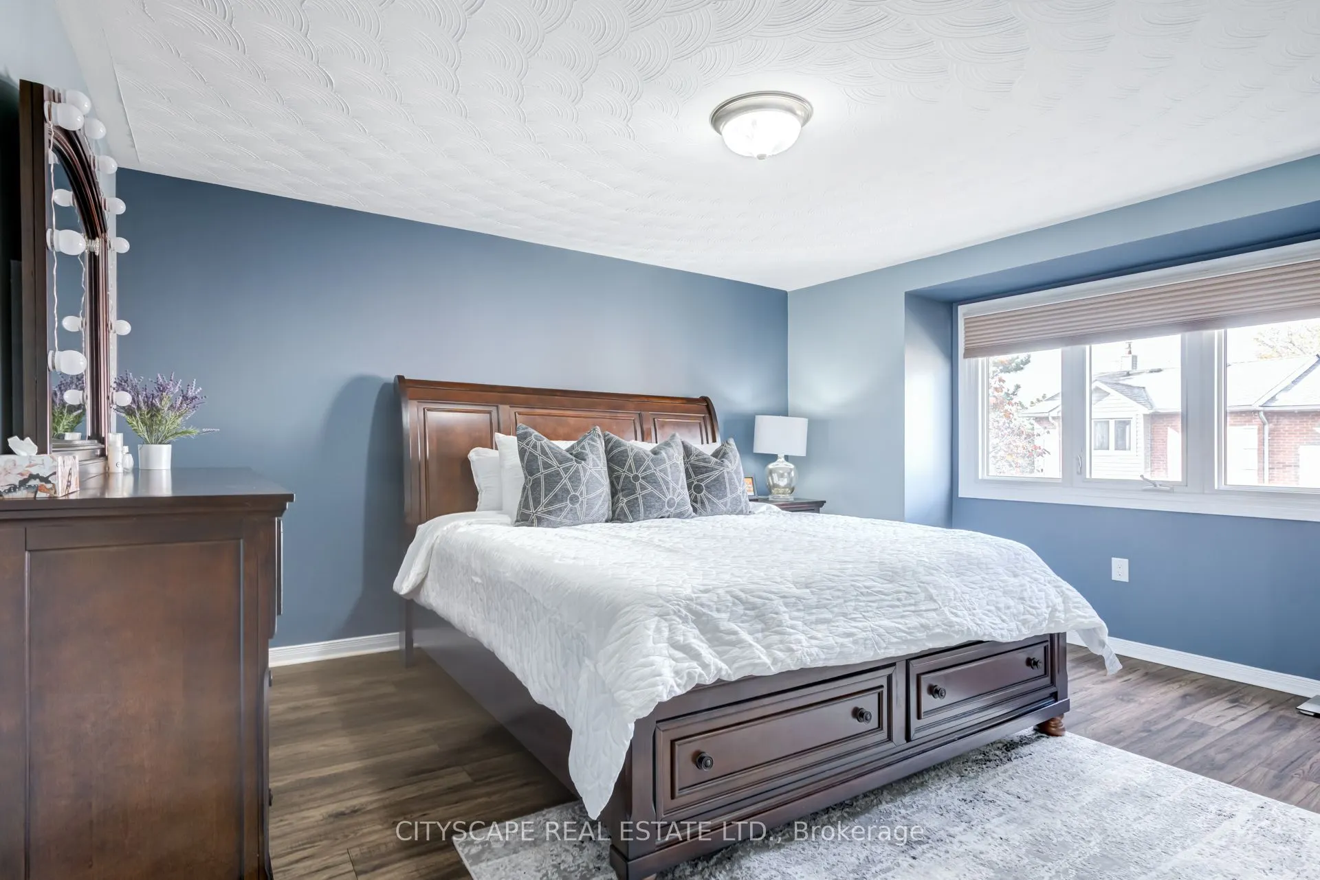 72 Stone Church Road W, #60