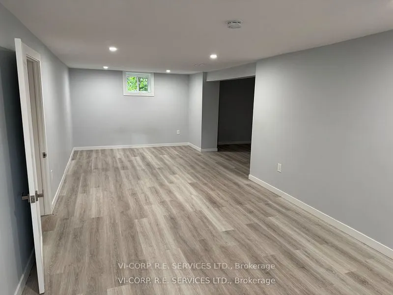 89 Greeningdon Drive