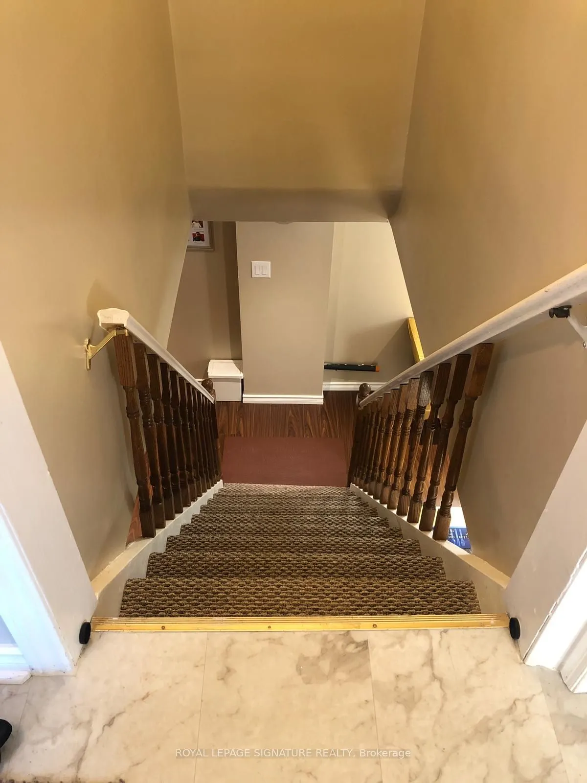 7381 Marieclaude Avenue