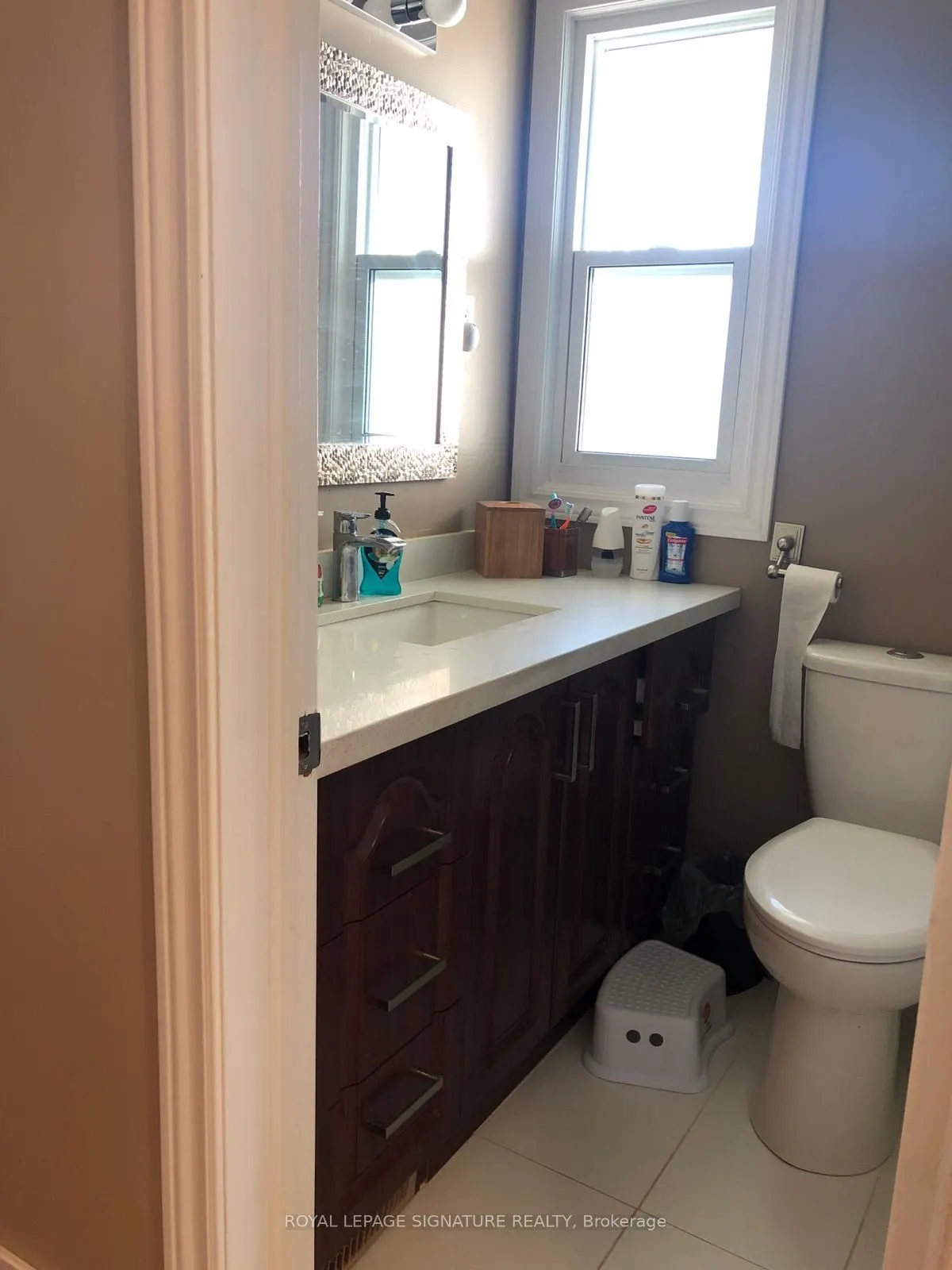 7381 Marieclaude Avenue