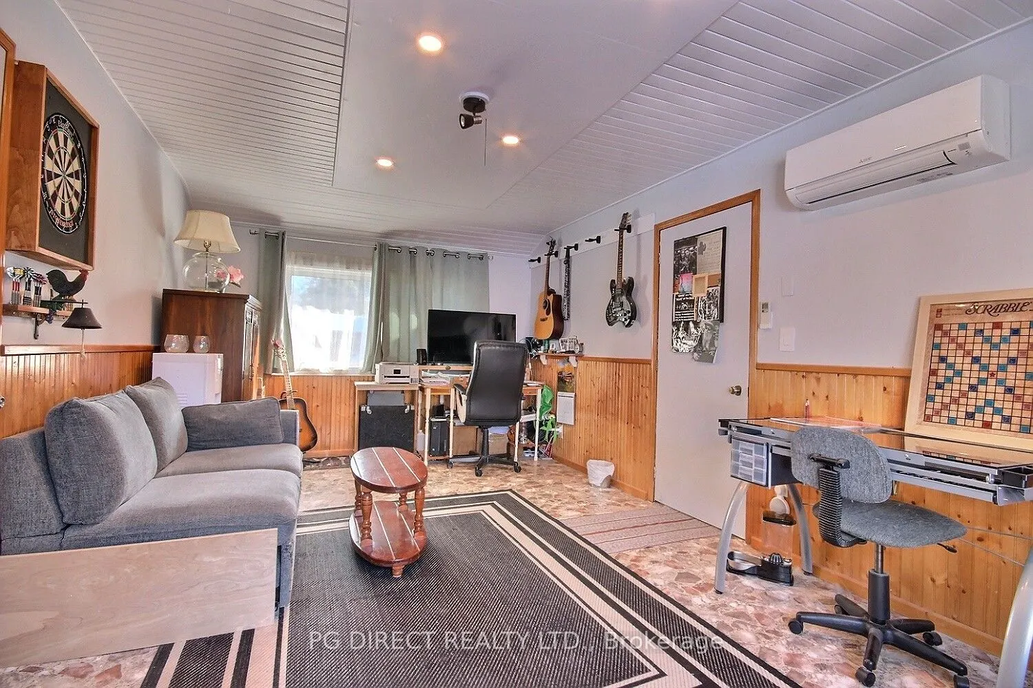 644 Smokes Point Road