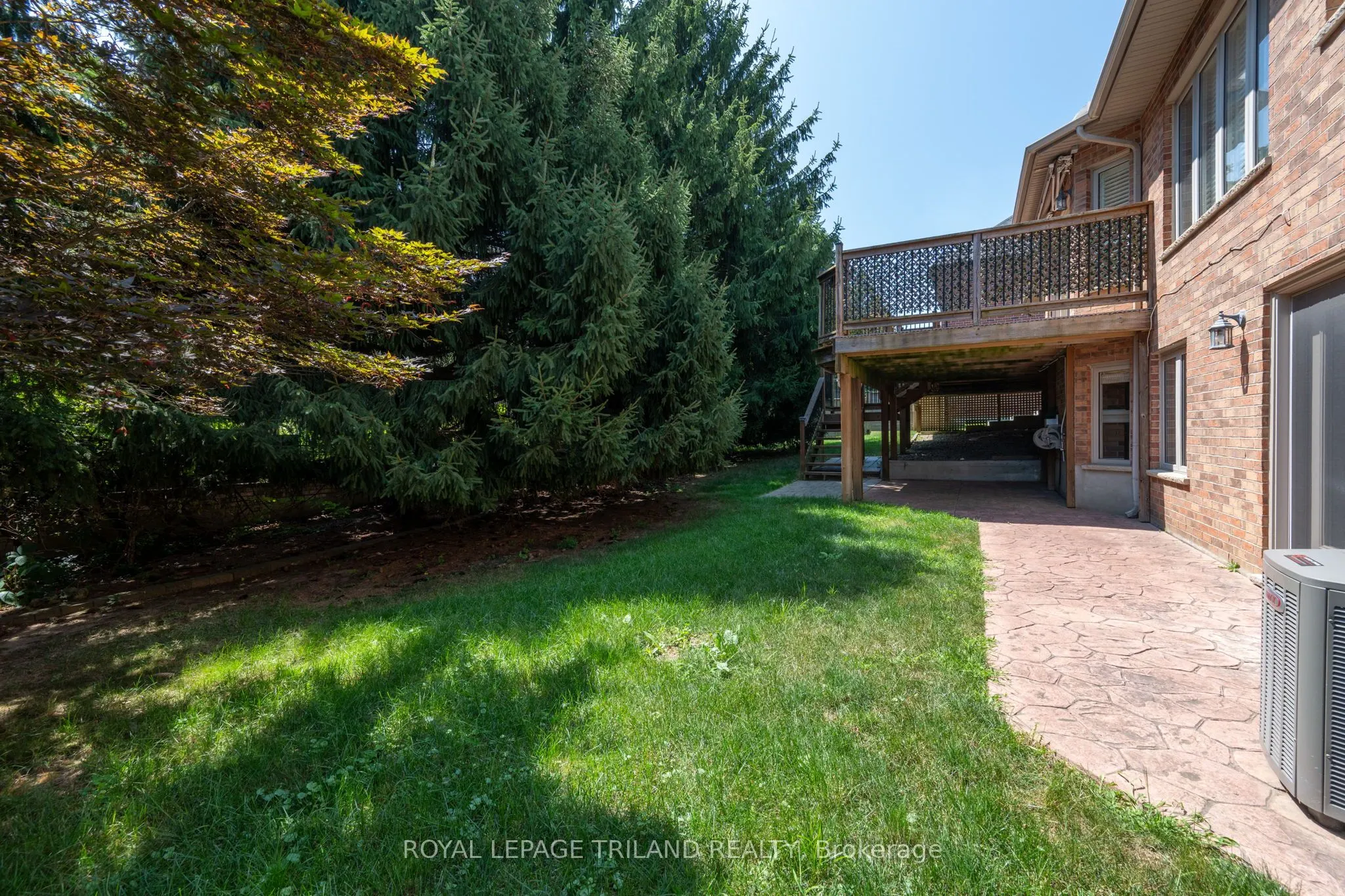 537 Crestwood Drive, #1