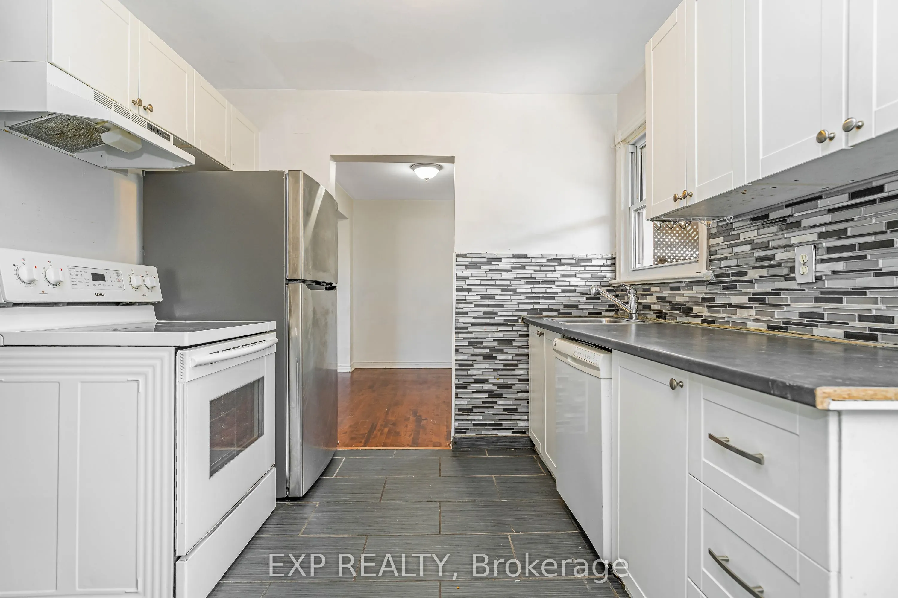 646 Borthwick Avenue