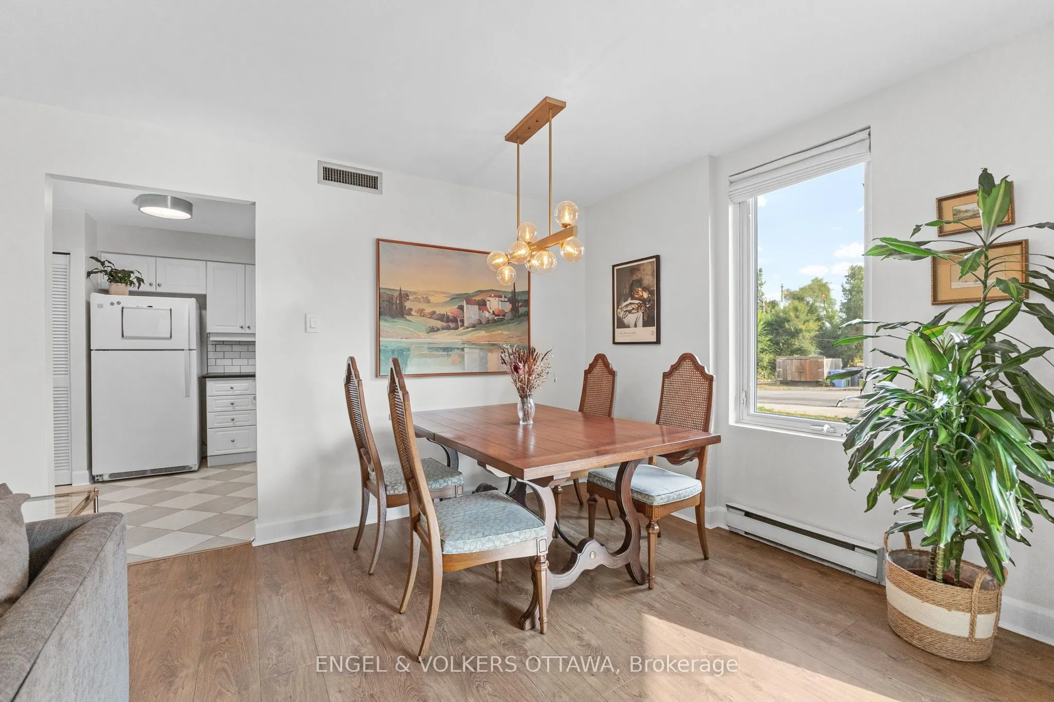 800 Mckellar Avenue, #101