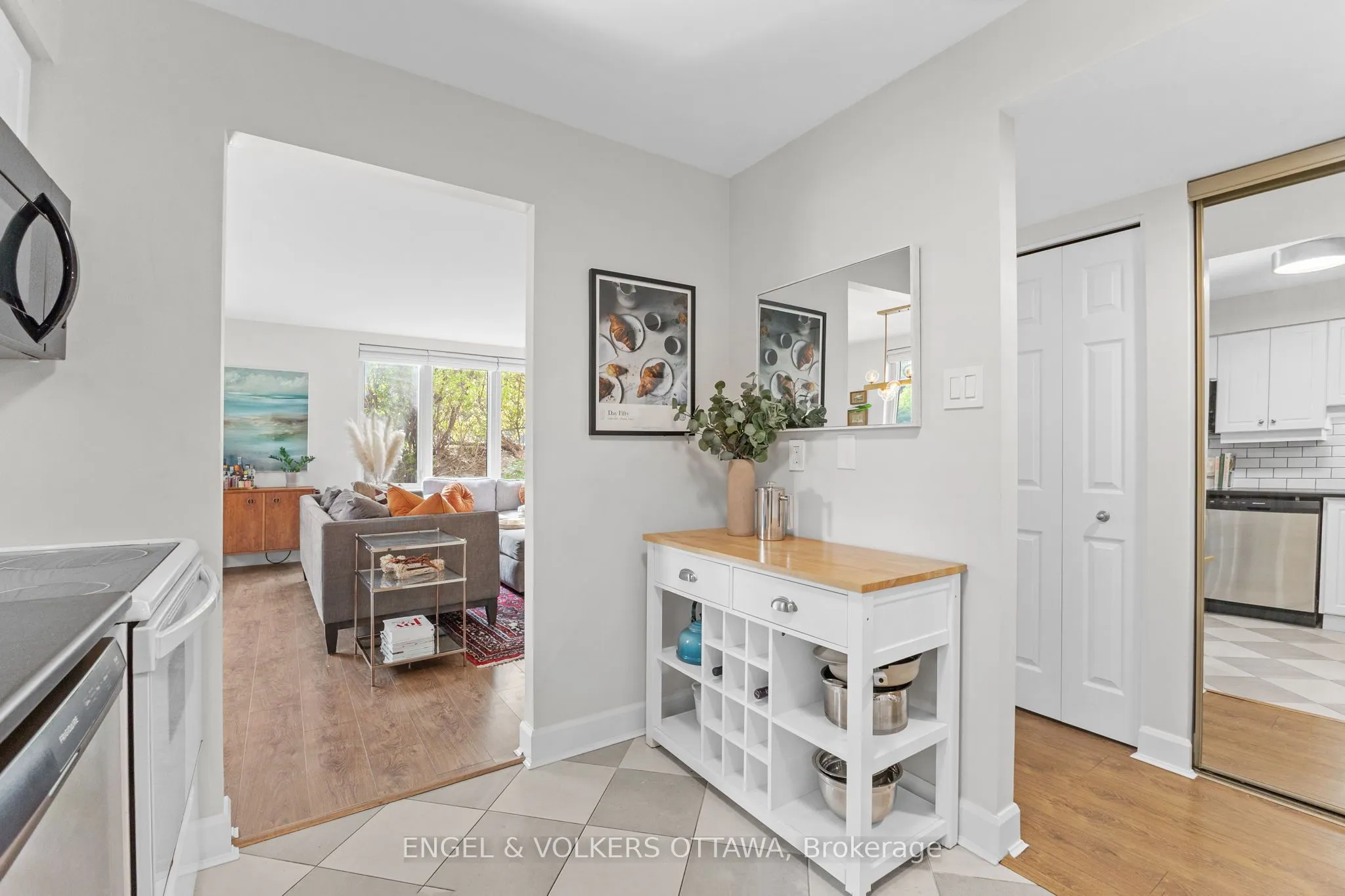 800 Mckellar Avenue, #101