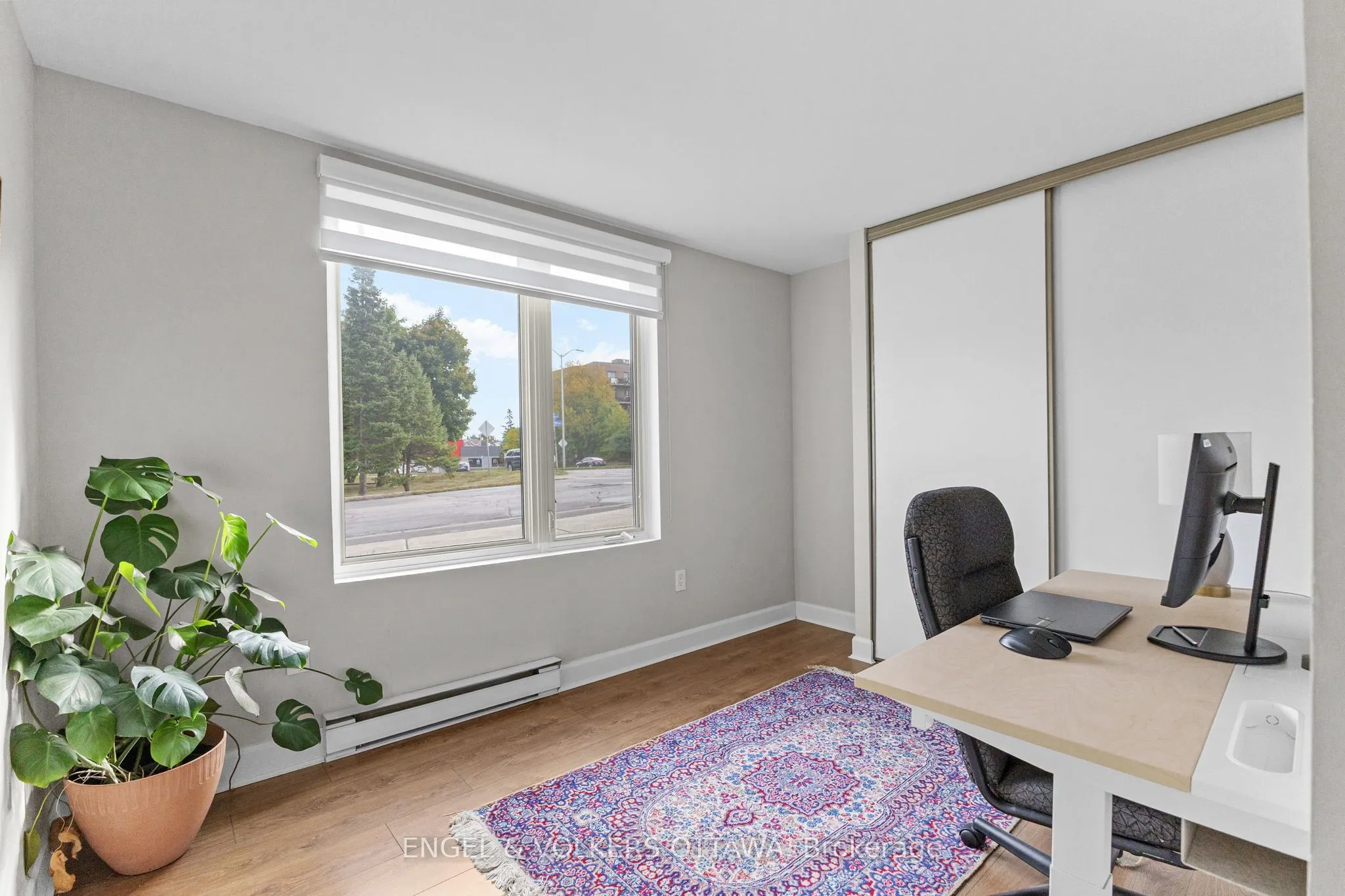 800 Mckellar Avenue, #101